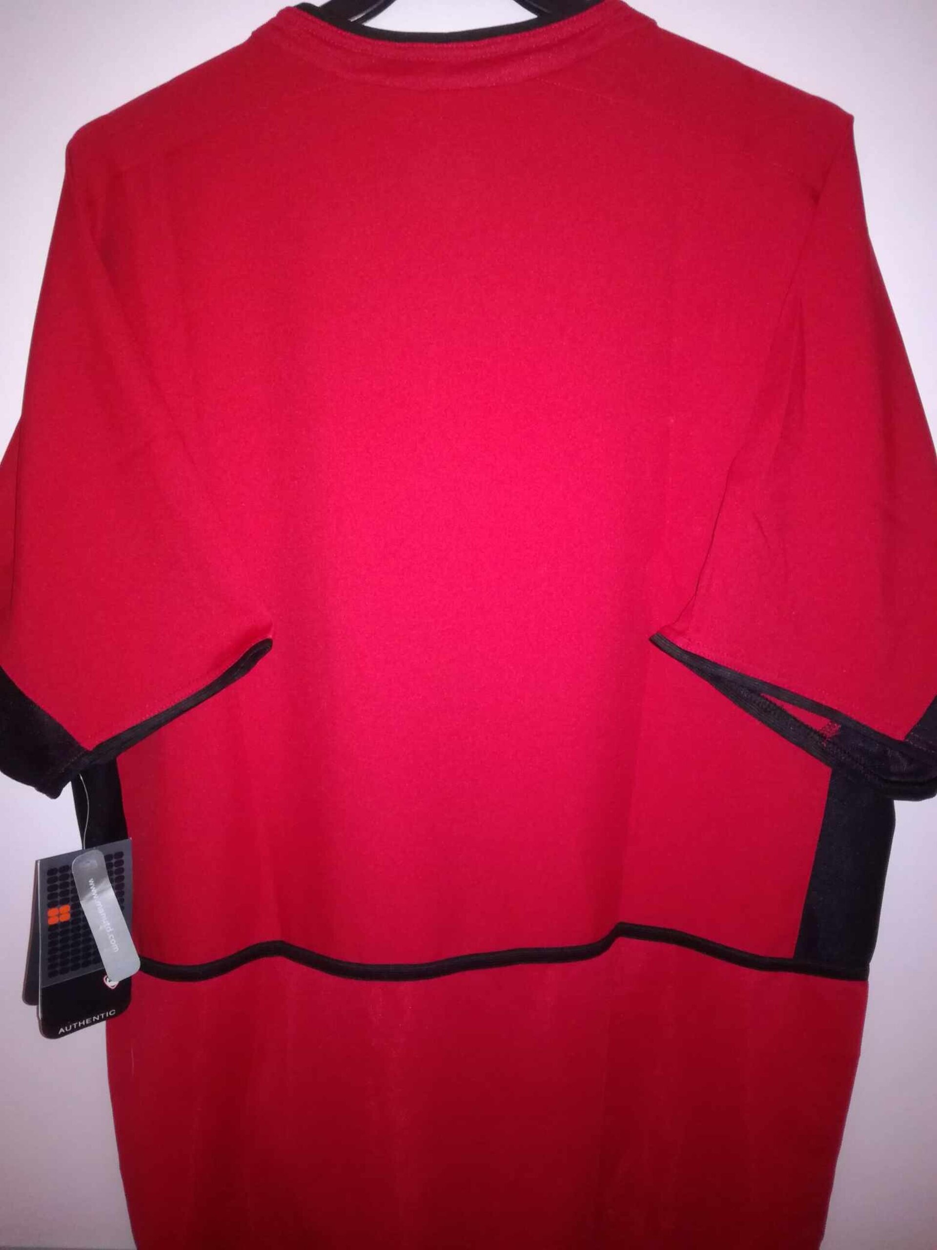 MANCHESTER UNITED 2002-2003 BNWT L - 7