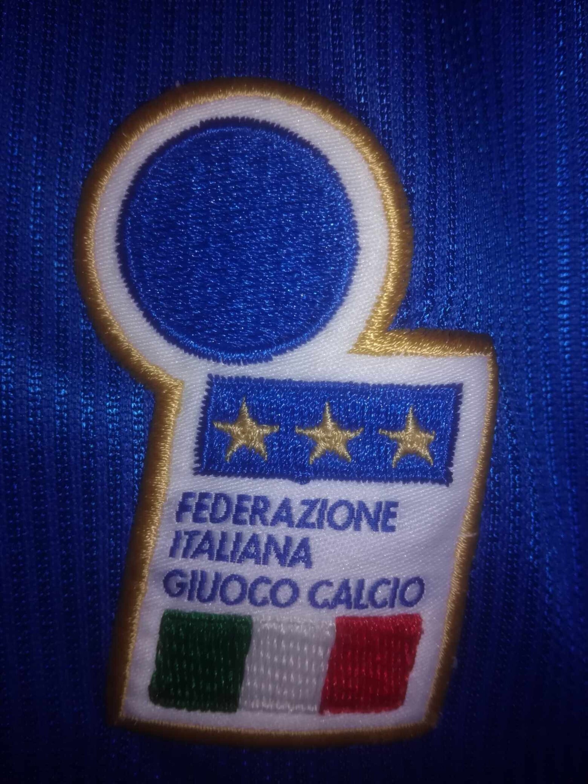 ITALY 1998 World Cup Roberto Baggio 18 L - 3