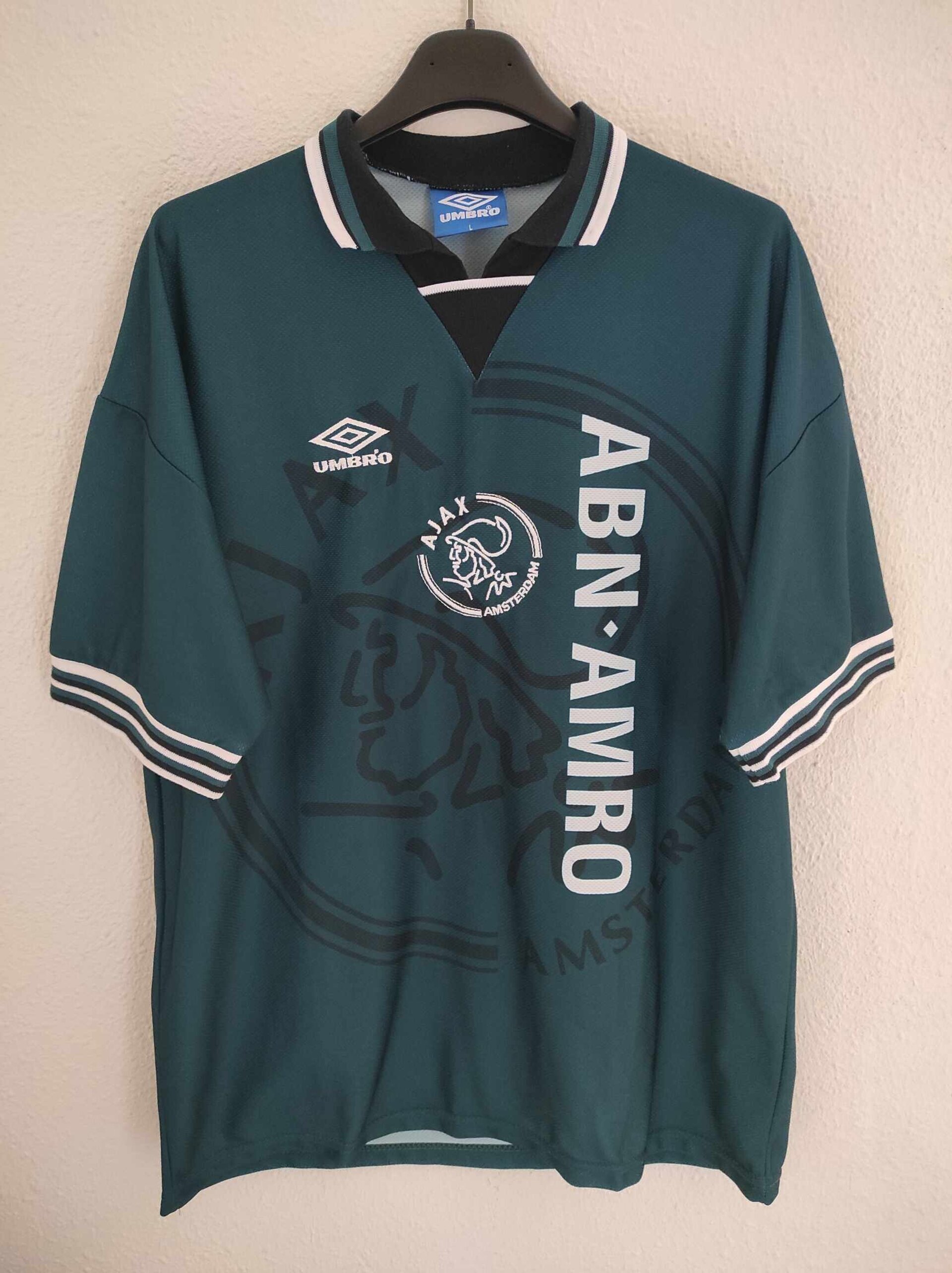 AJAX 1995-1996 away L - 1