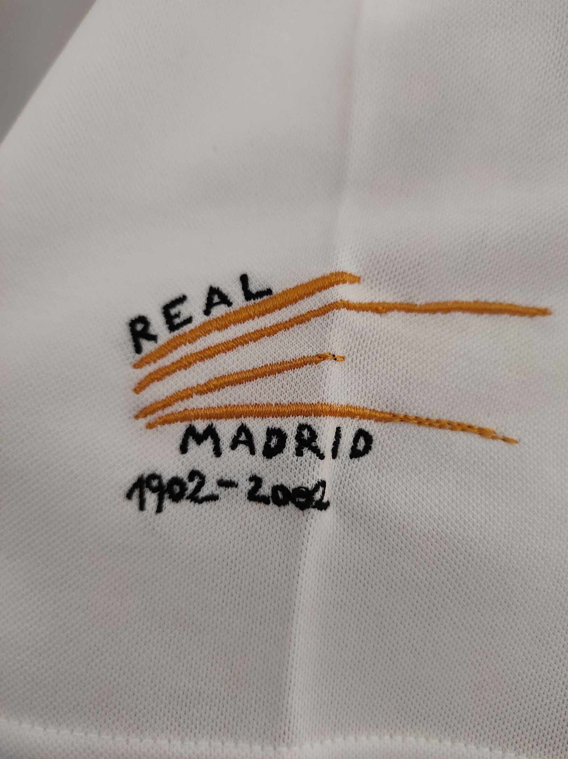 REAL MADRID 2001-2002 Figo 10 Centenary M - 5