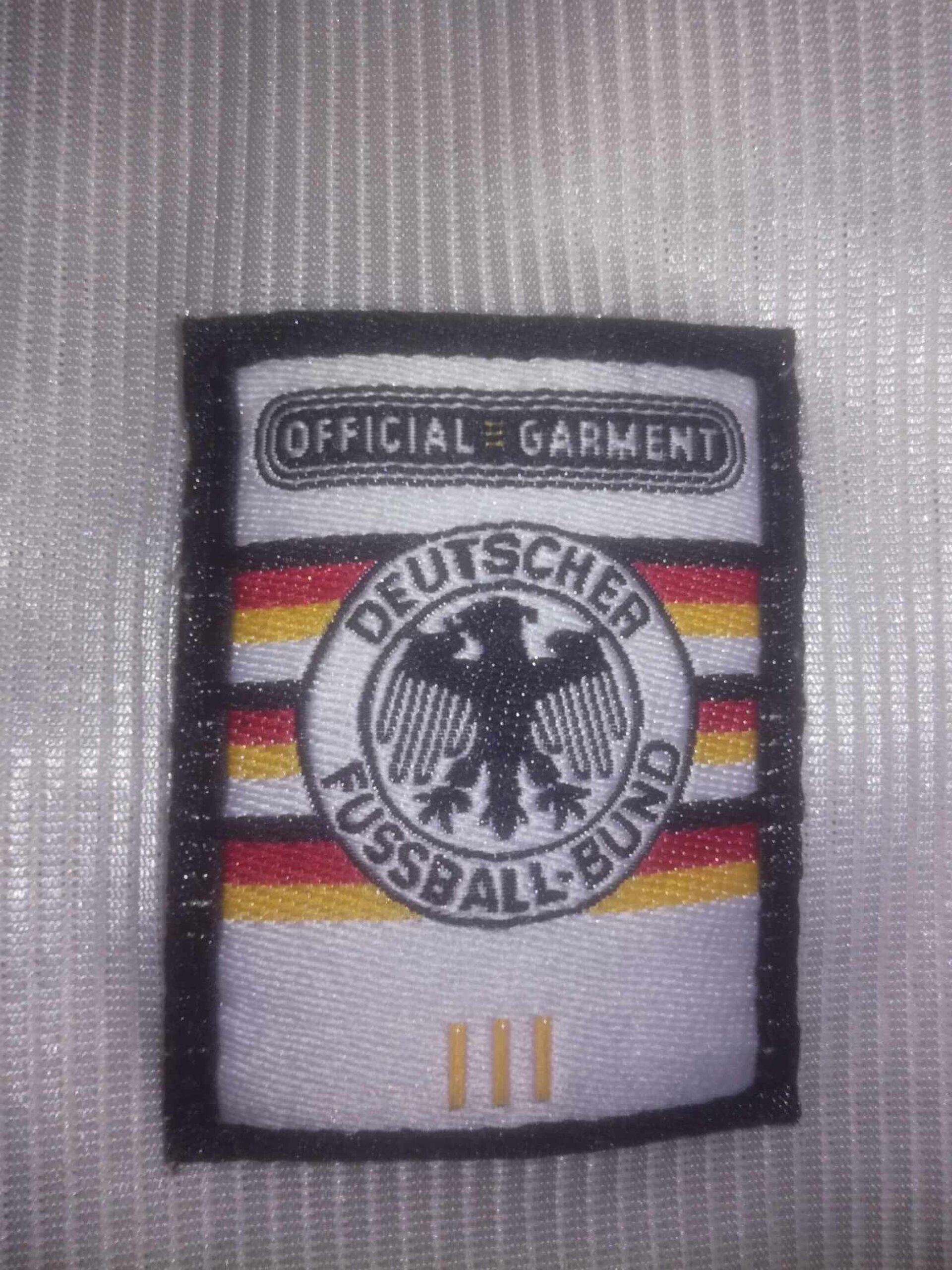 GERMANY 1998 World Cup M - 6