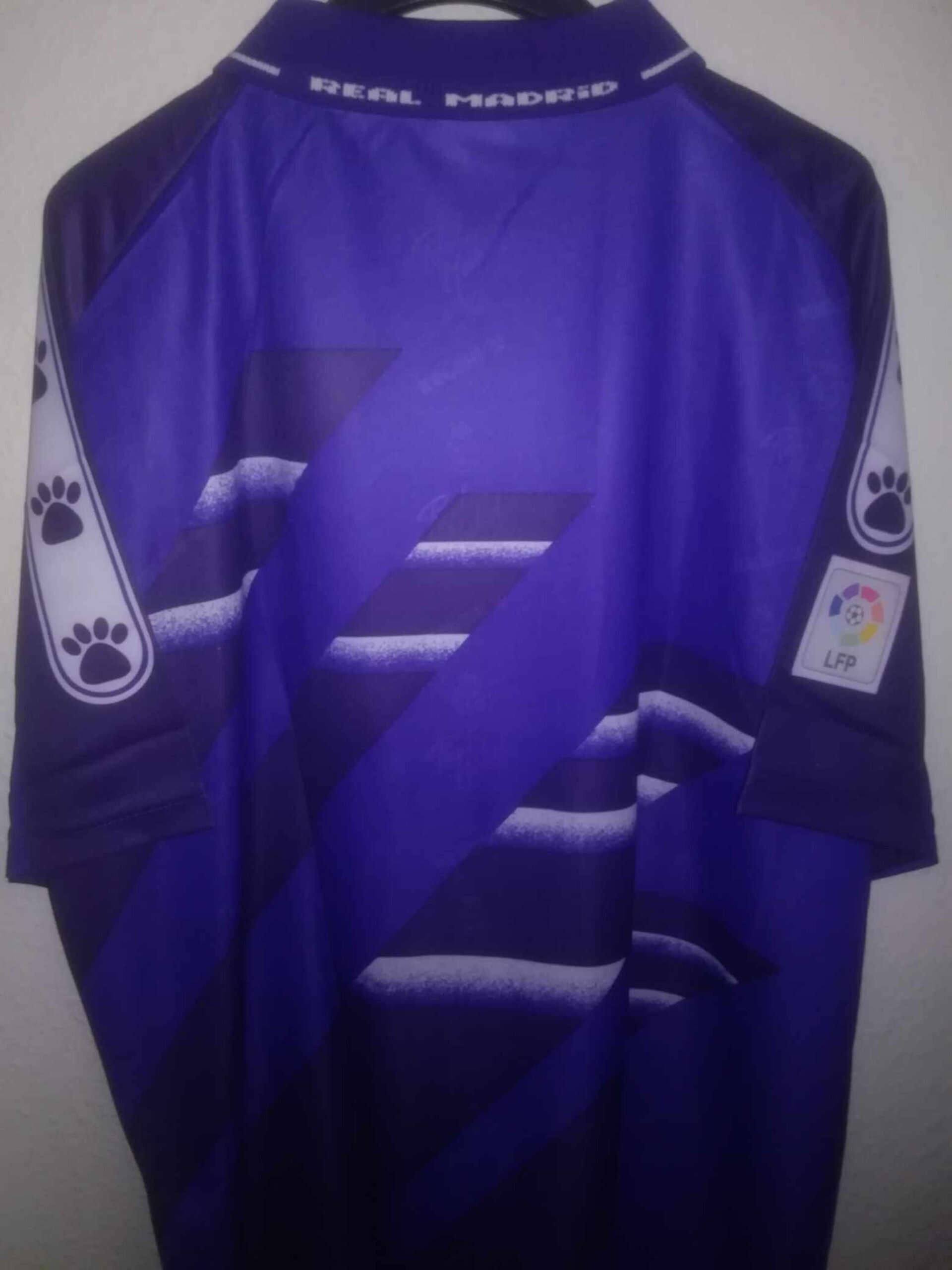REAL MADRID 1994-1995 BNWT away XL - 5