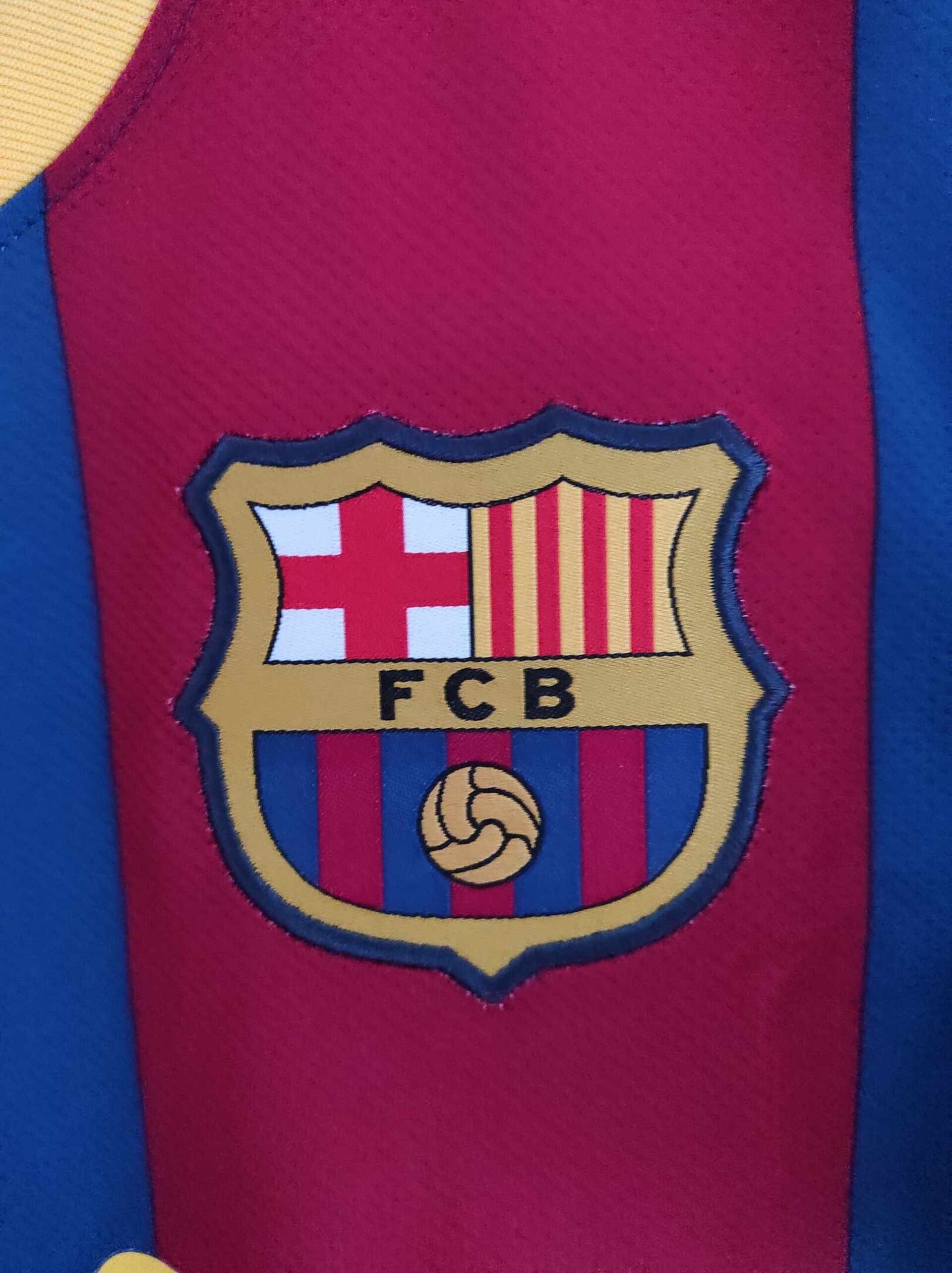 FC BARCELONA 2010-2011 S - 4
