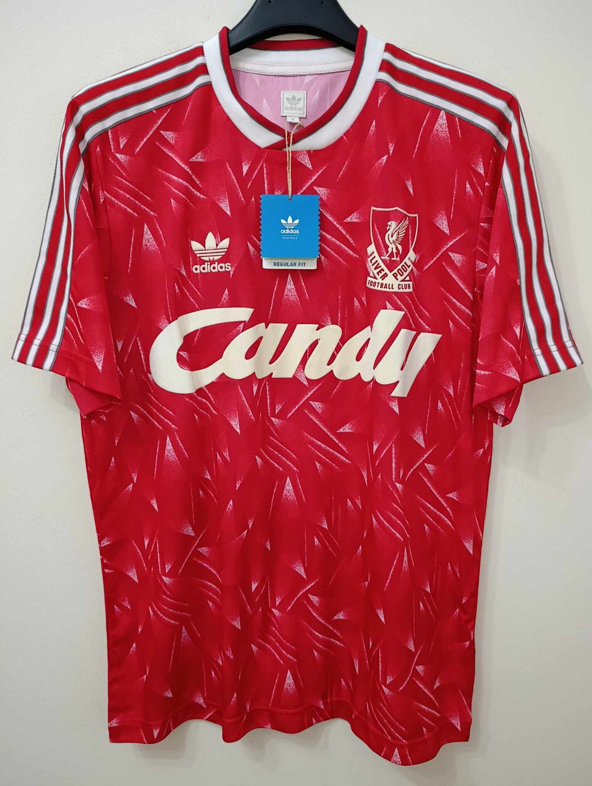 LIVERPOOL Adidas Originals BNWT M - 1