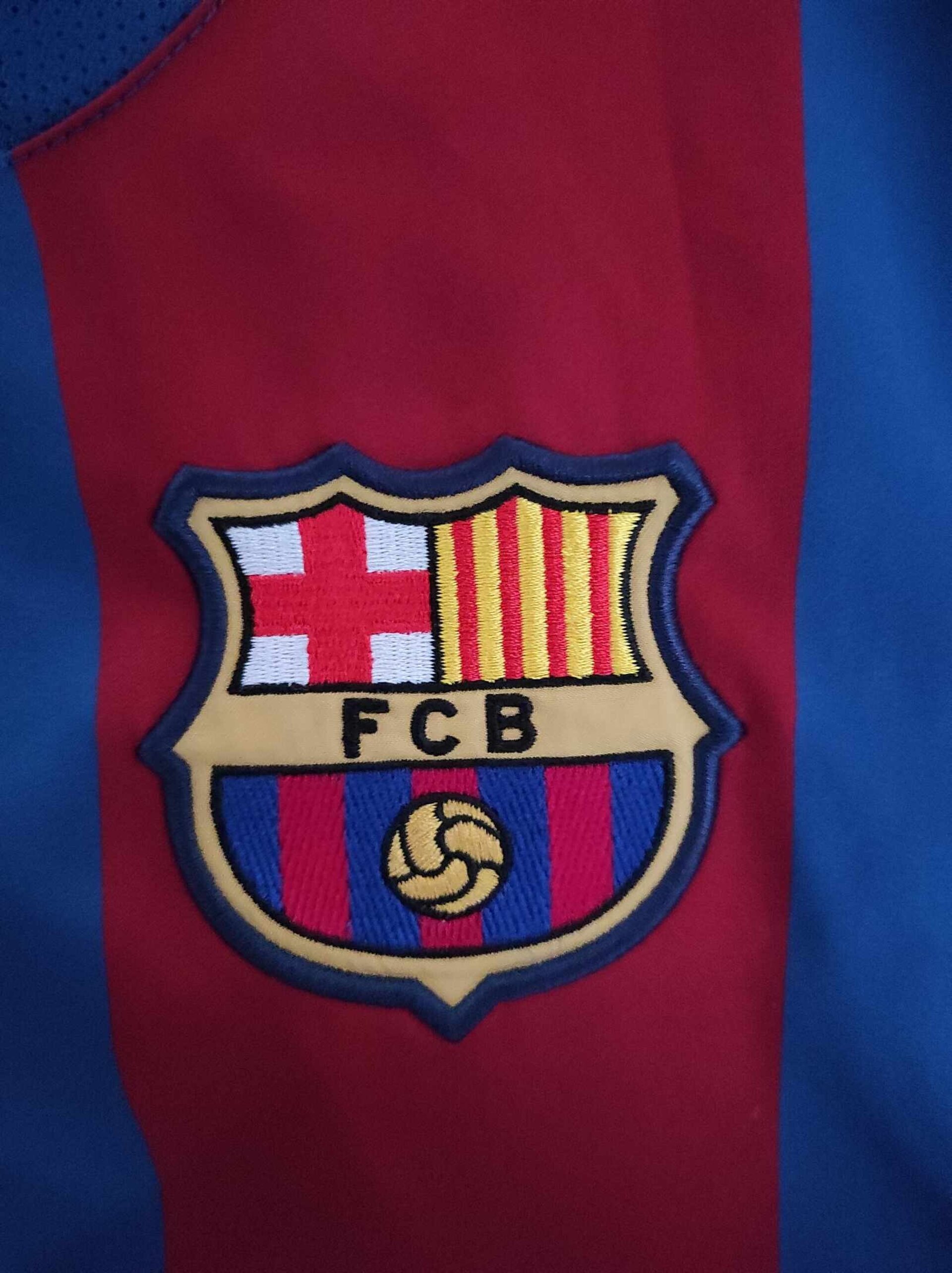 FC BARCELONA 2004-2005 S - 4
