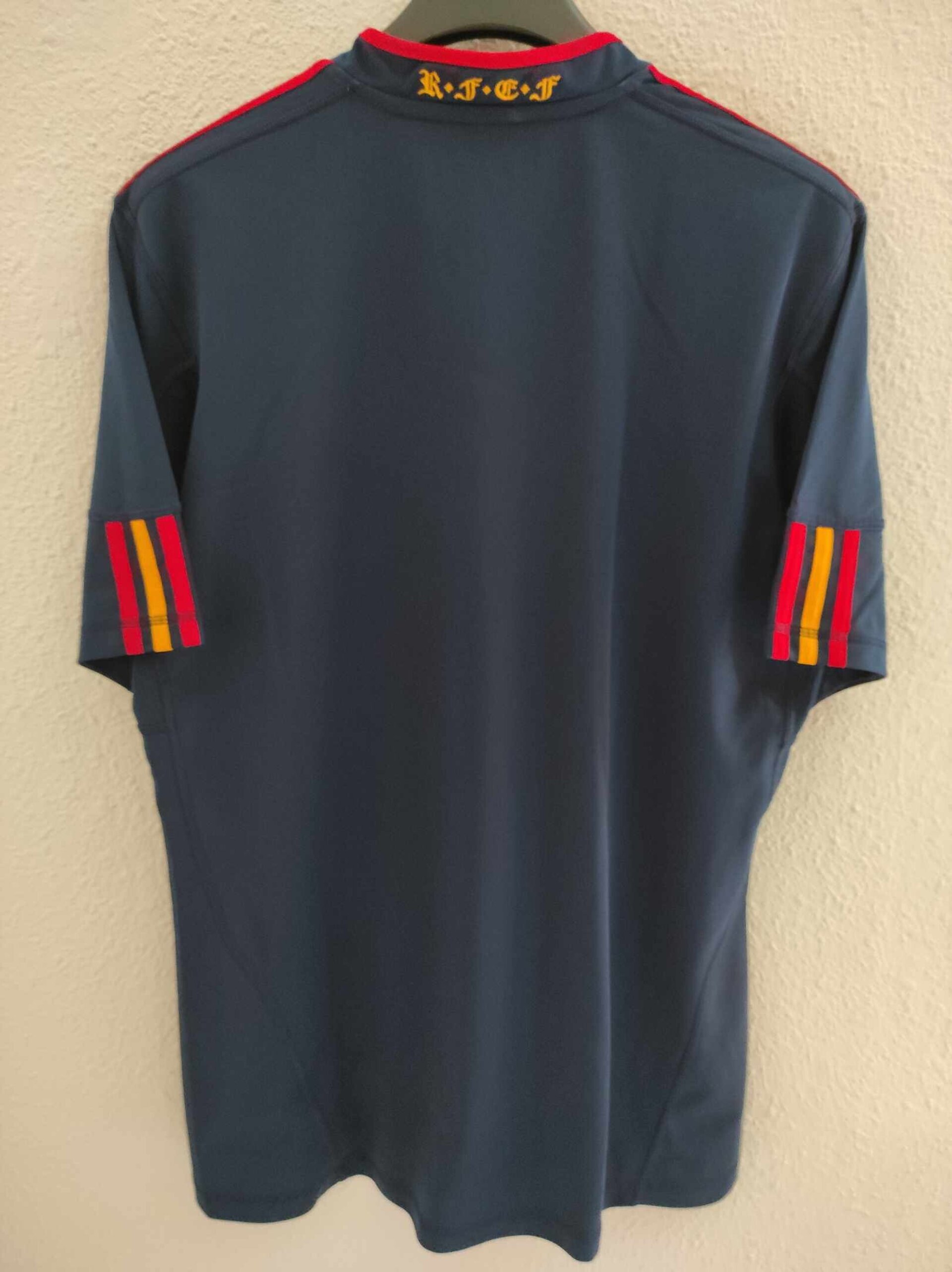 SPAIN 2010 World Cup away M - 5