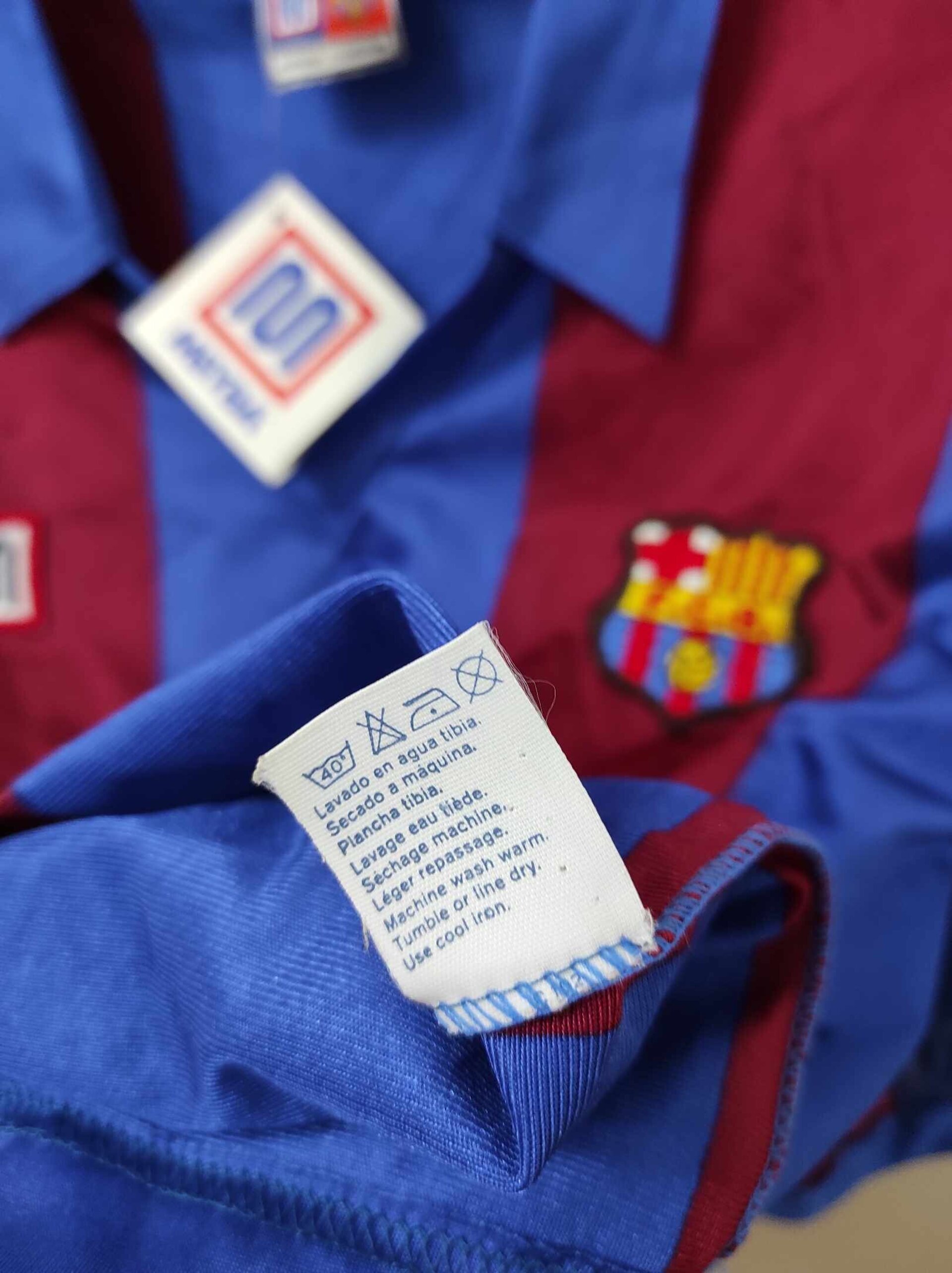 FC BARCELONA 1981 BNWT XXL - 5