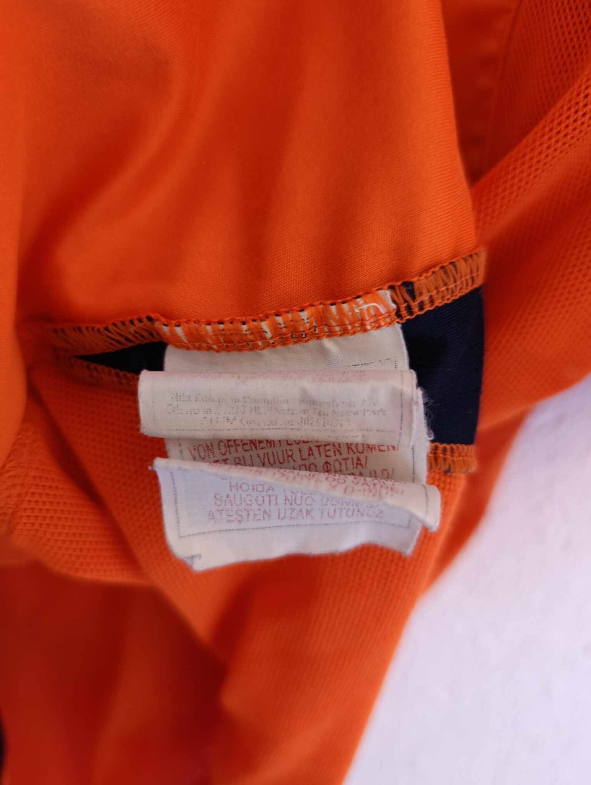 VALENCIA CF 2005-2006 away Training Total 90 S - 5