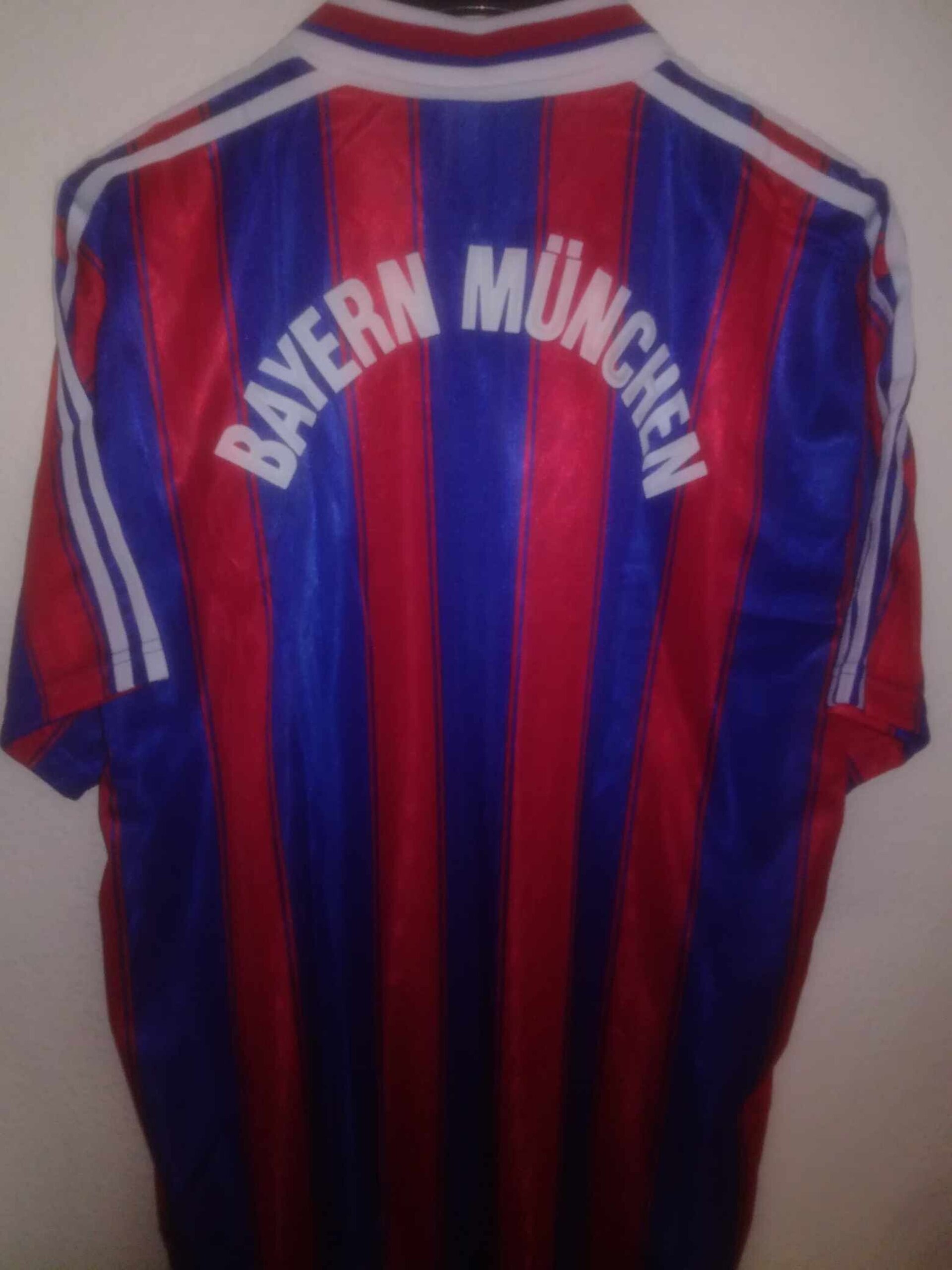 BAYERN MUNICH 1995-1996 BNWT L - 5