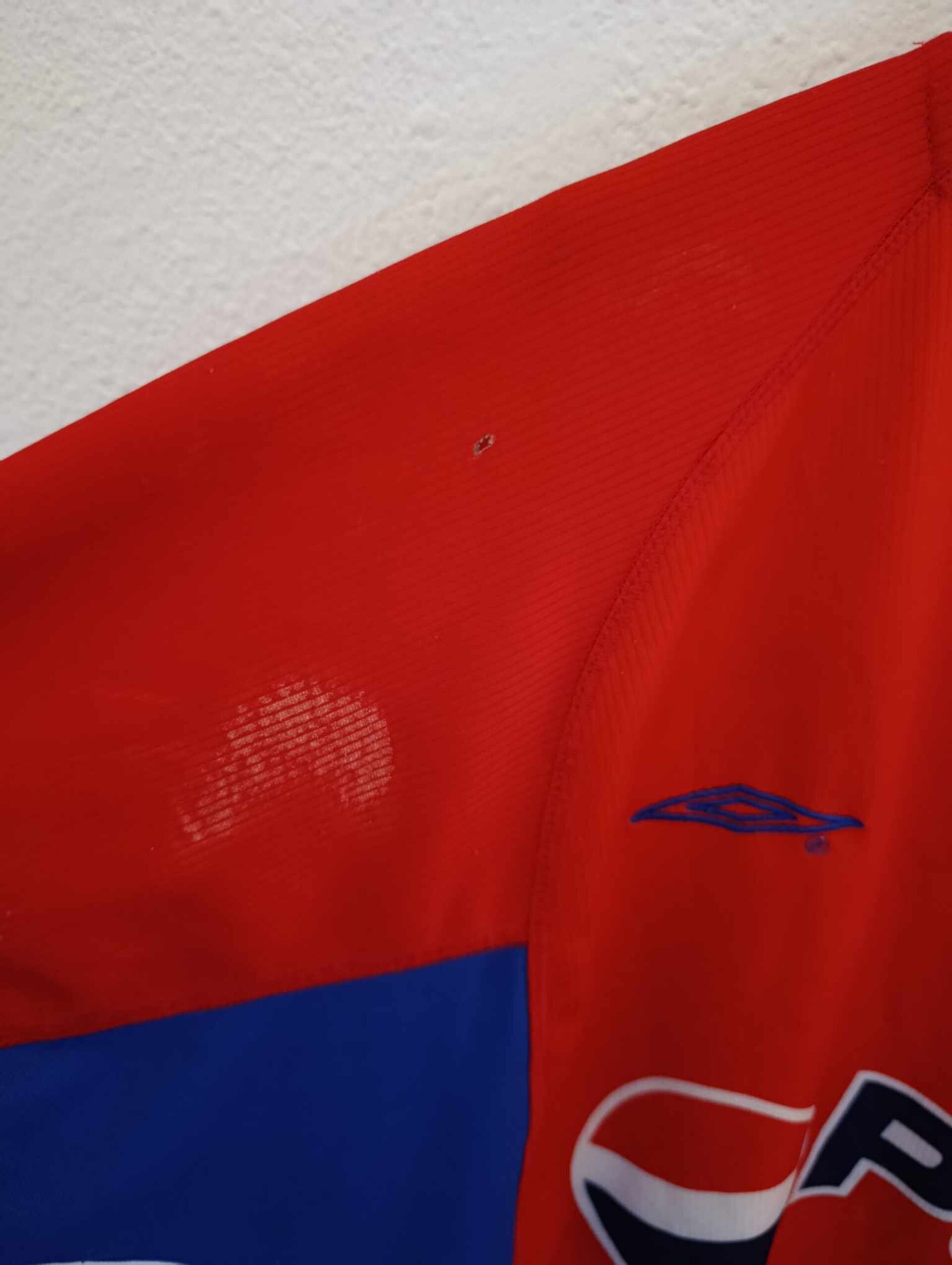 CLUB NACIONAL DE FUTBOL 2001 L - 9