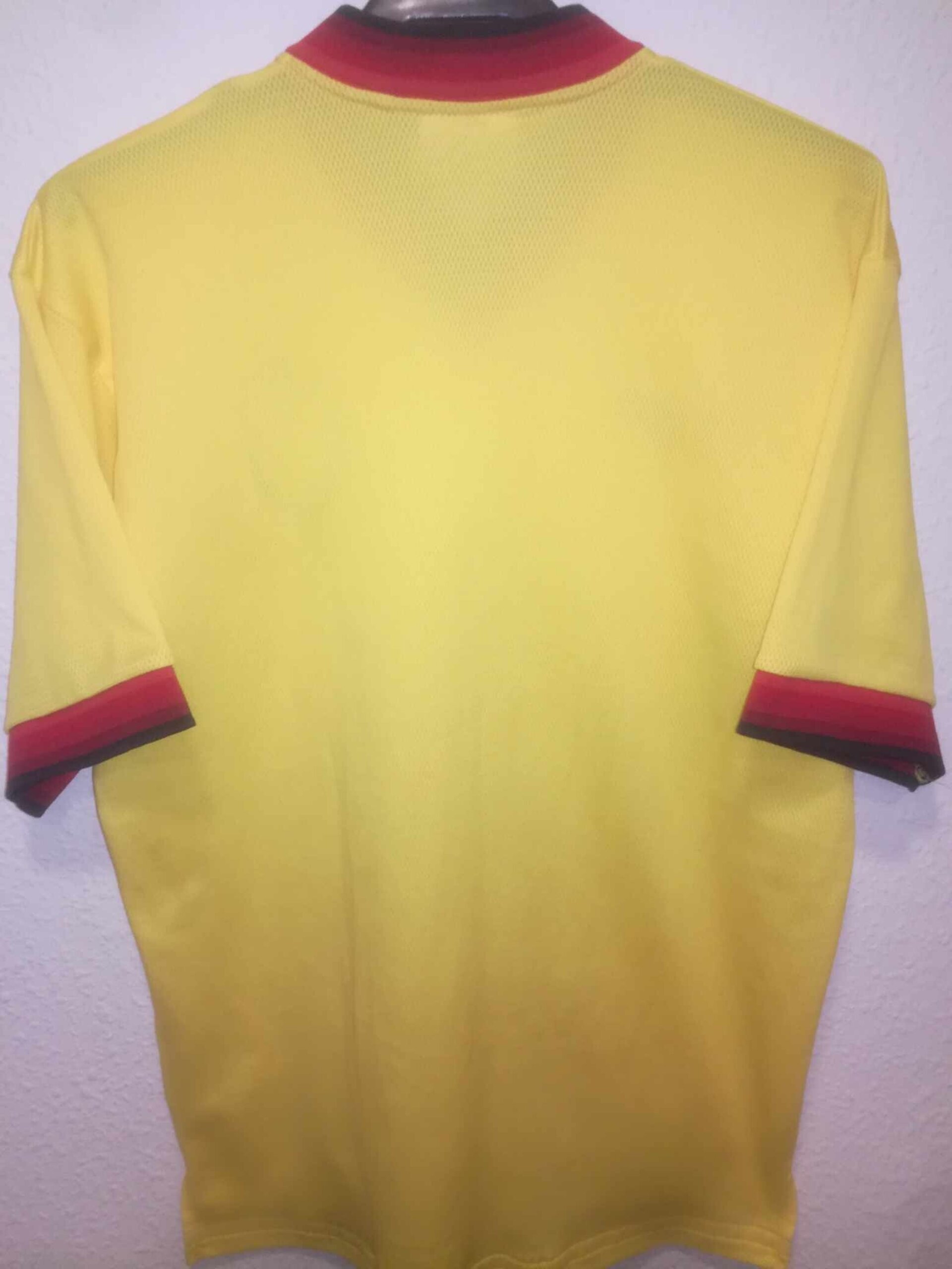 LIVERPOOL 1998-1999 away Size 38/40 - 6