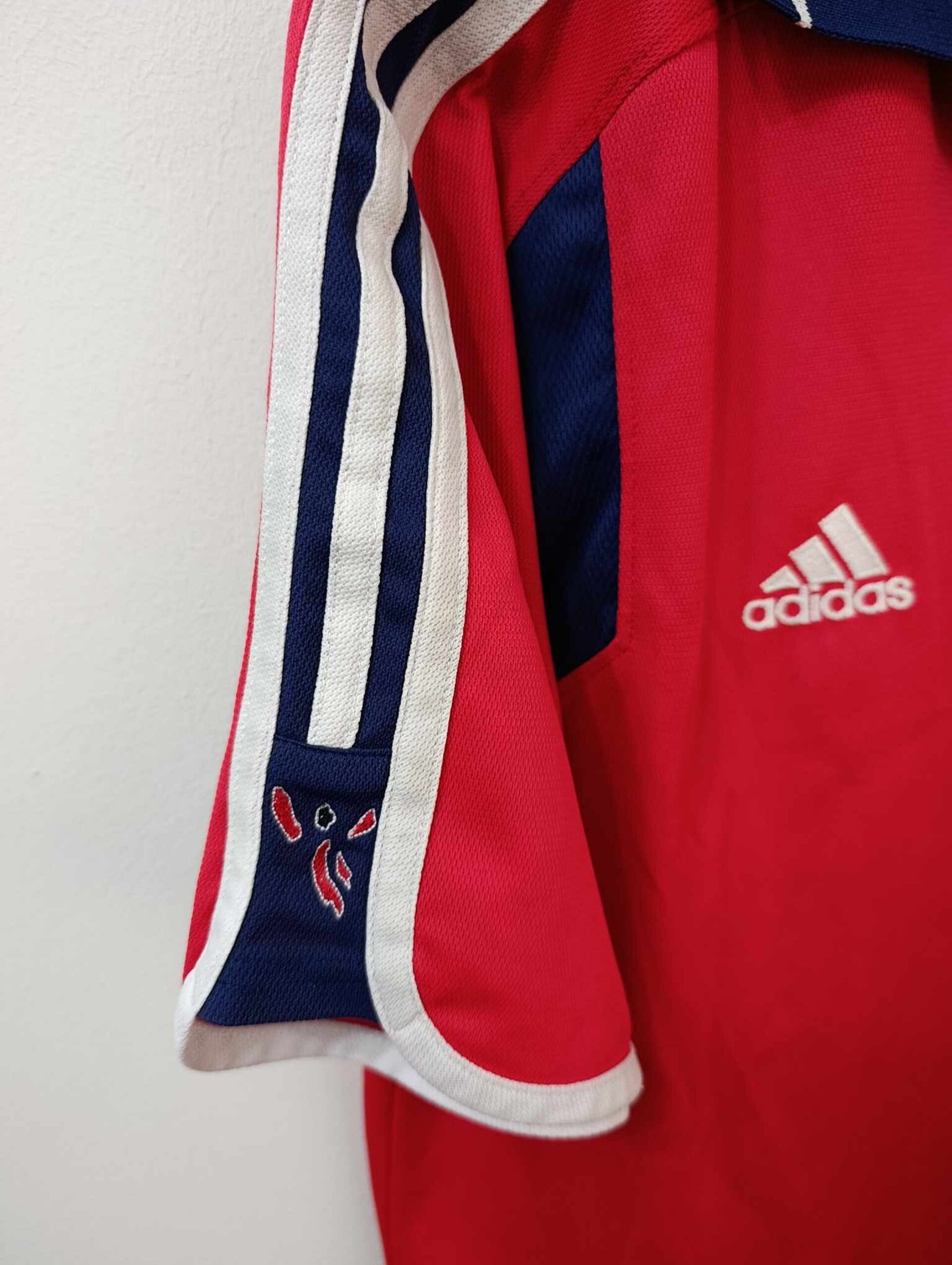 ATHLETIC CLUB BILBAO 2000-2001 Third M - 6