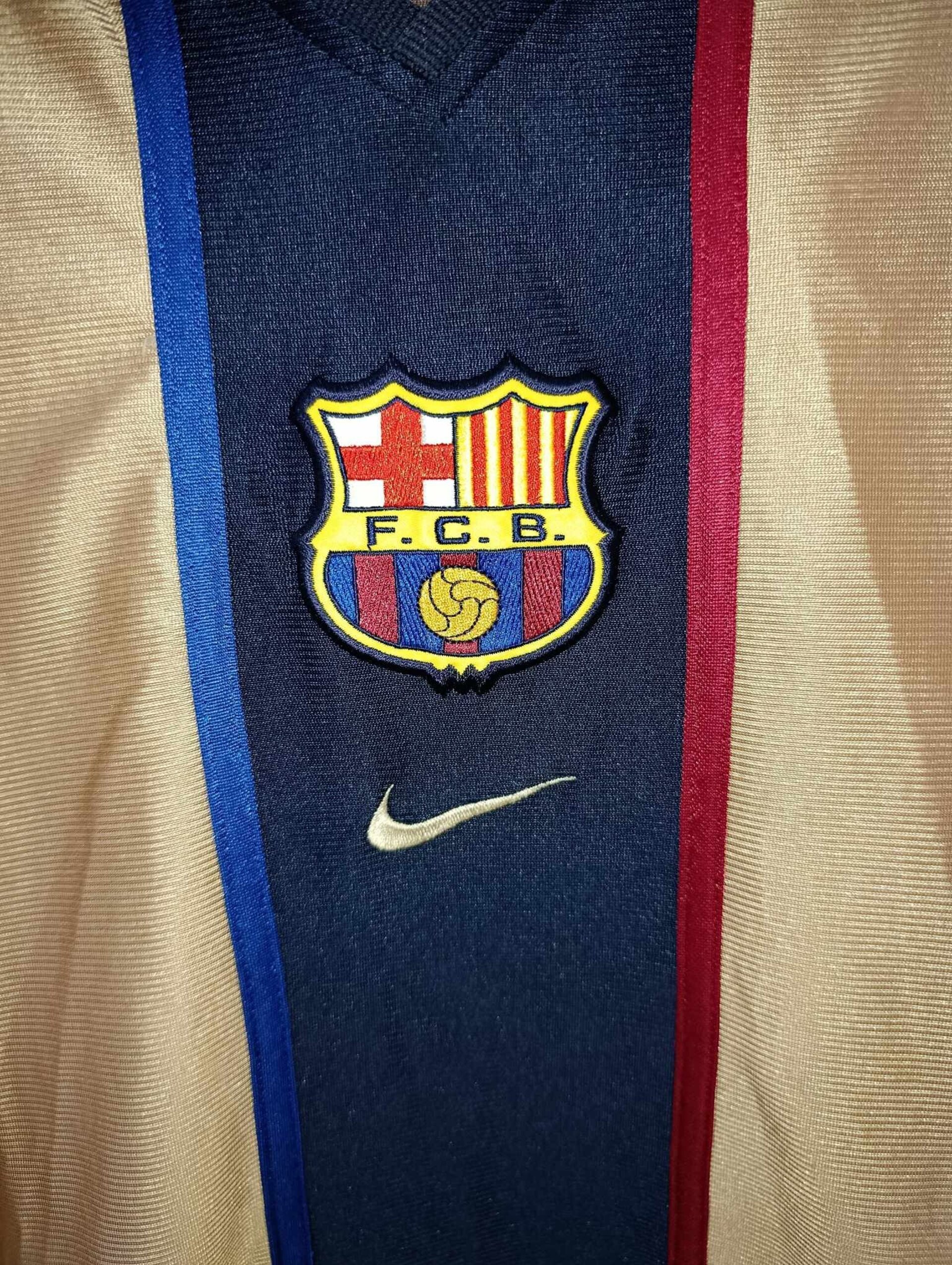 FC BARCELONA 2001-2002 away XL - 4