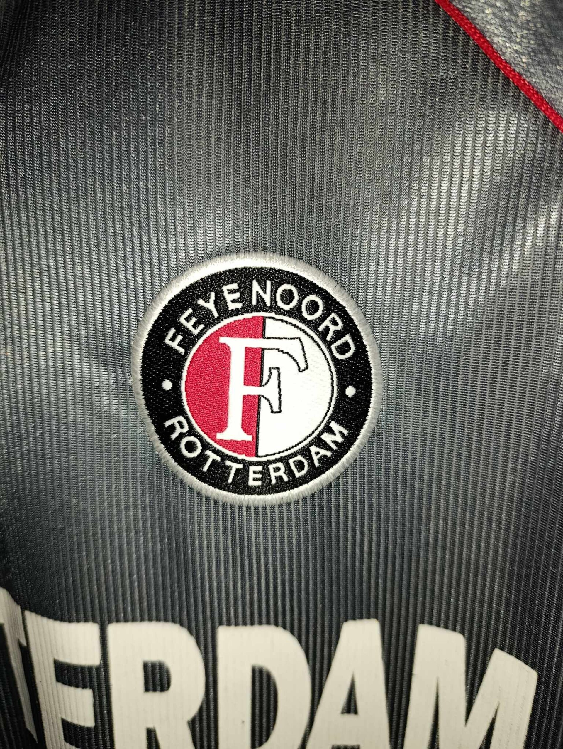 FEYENOORD 1999-2000 away L - 5