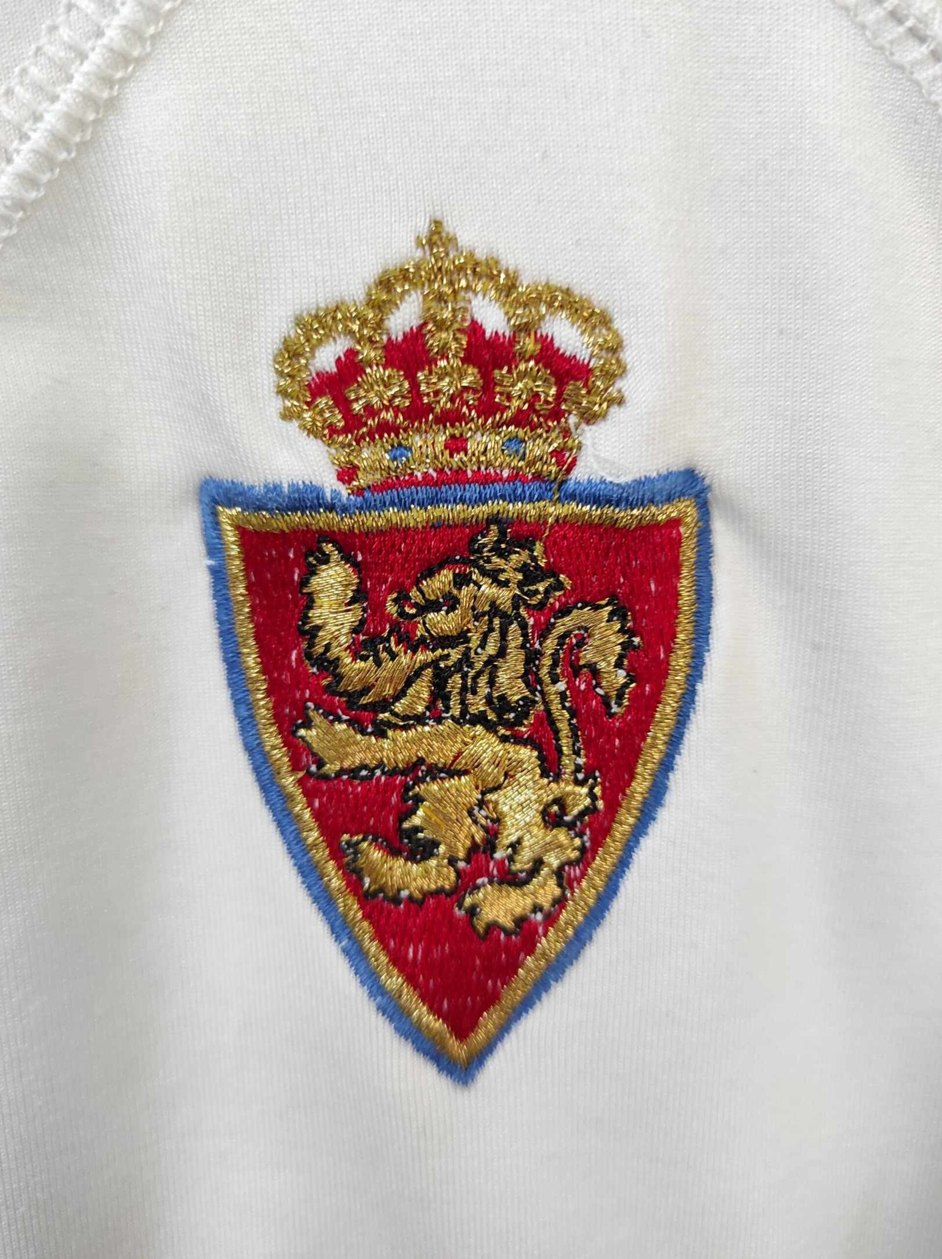 REAL ZARAGOZA 2001-2002 L - 4