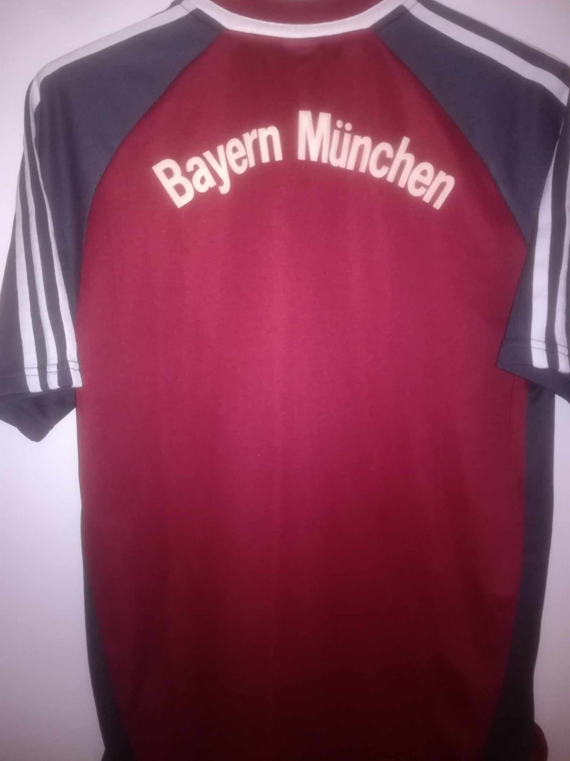 BAYERN MUNICH 2001-2002 S - 6