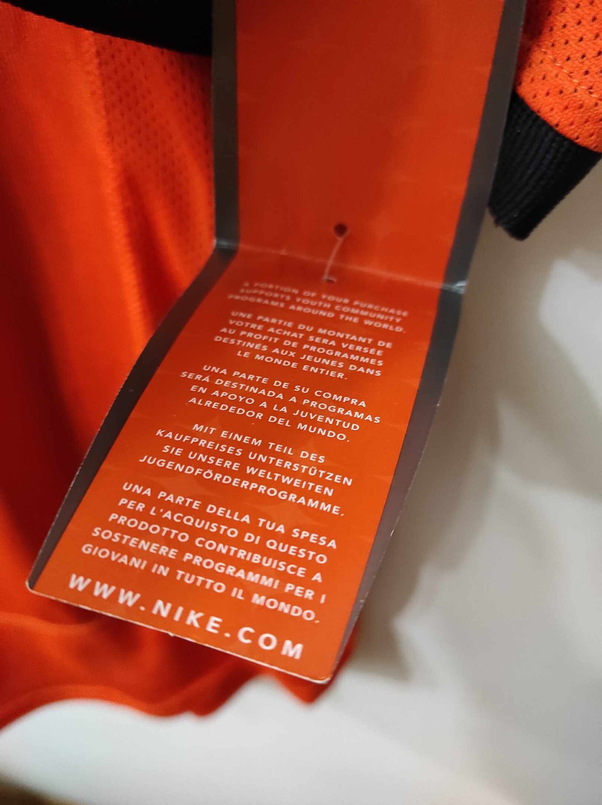 HOLLAND 2000 EURO BNWT L - 2
