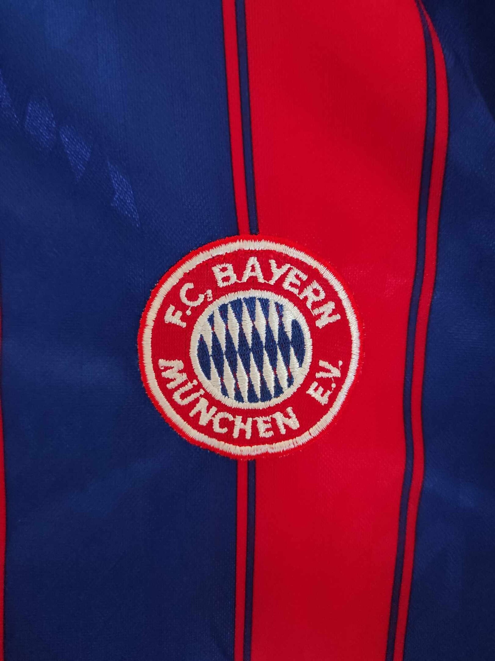 BAYERN MUNICH 1996-1997 M - 4