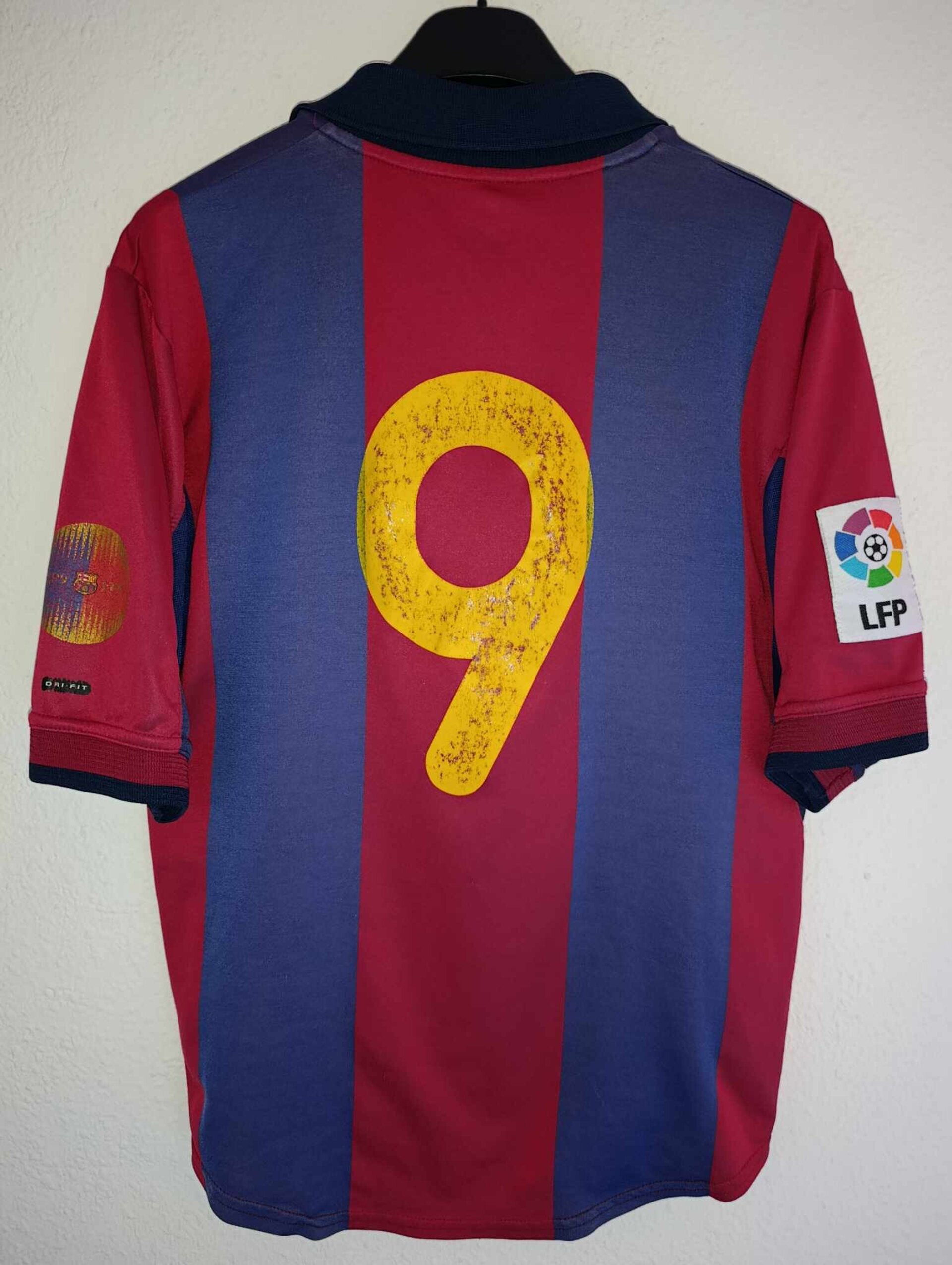 FC BARCELONA 2000-2001 number 9 S - 2