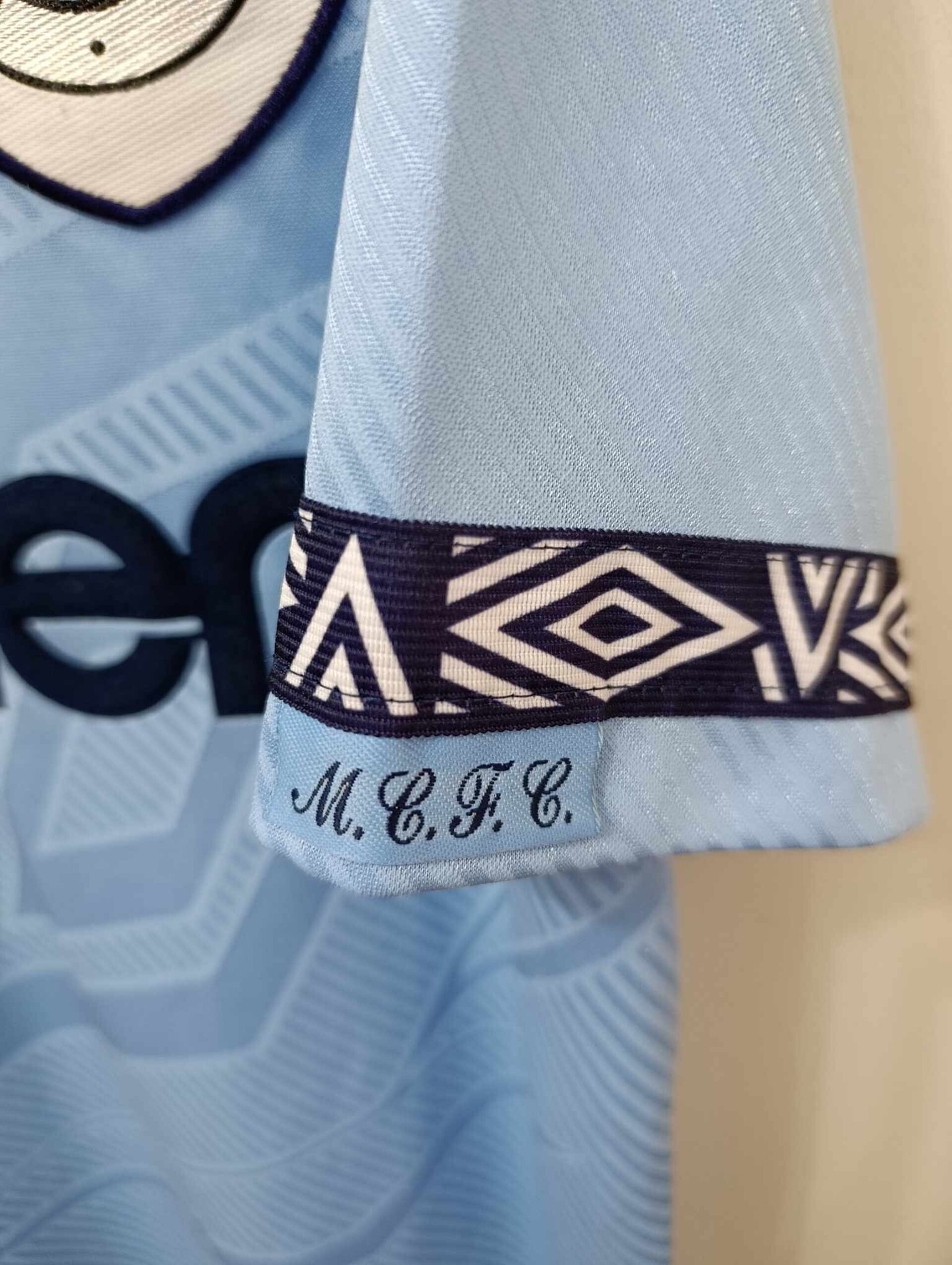 MANCHESTER CITY 1993-1995 L - 4