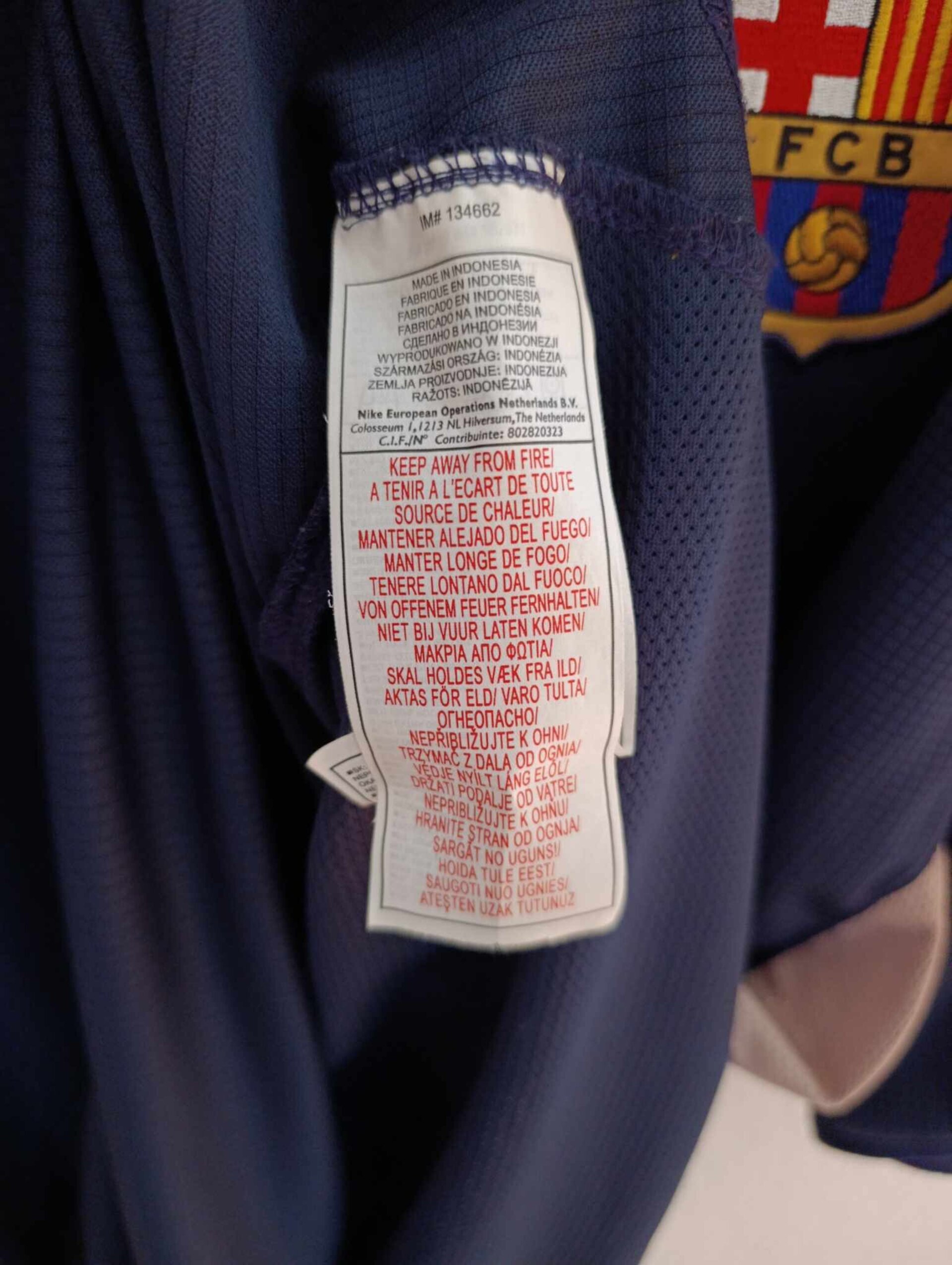 FC BARCELONA 2003-2004 Training Total 90 XL - 5