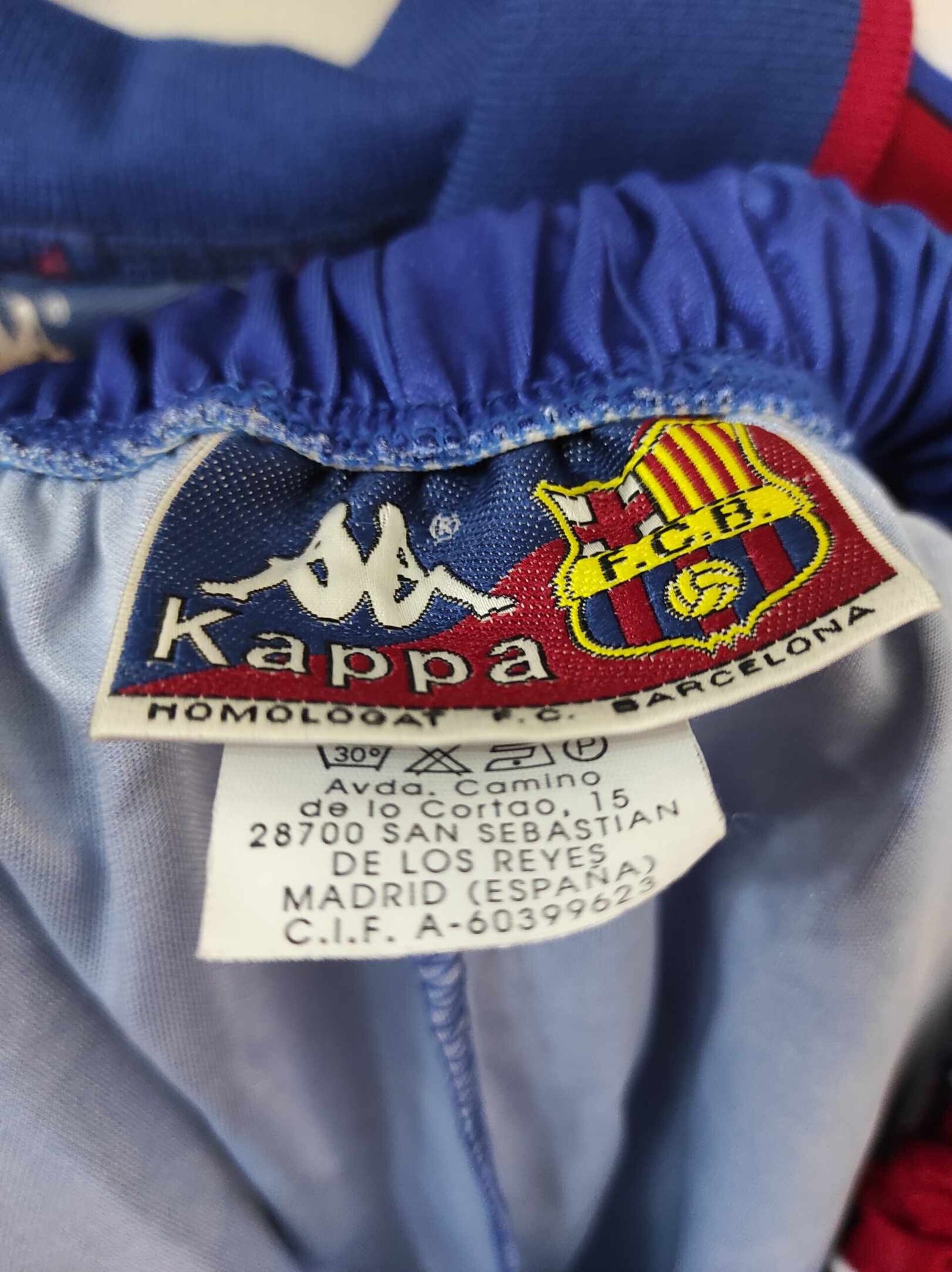 FC BARCELONA 1993-1994 BNWT + short M - 6