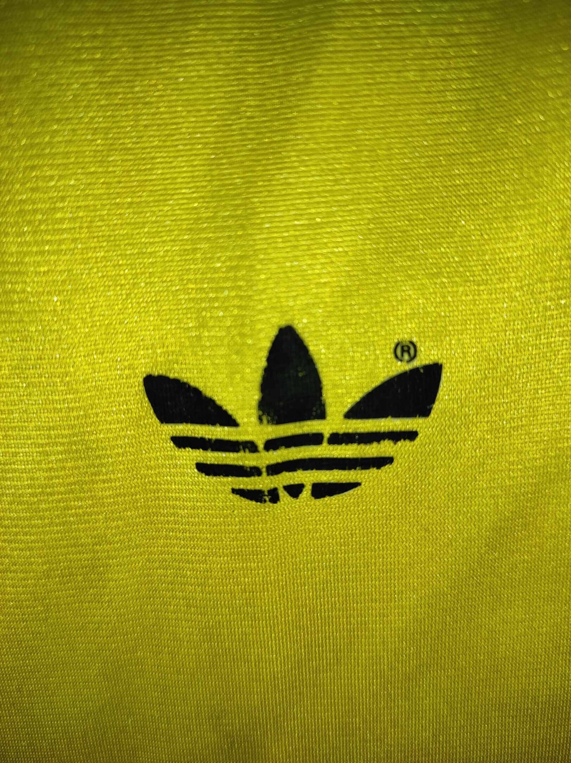 ADIDAS OLDSCHOOL 80s Size 4/5 - 4