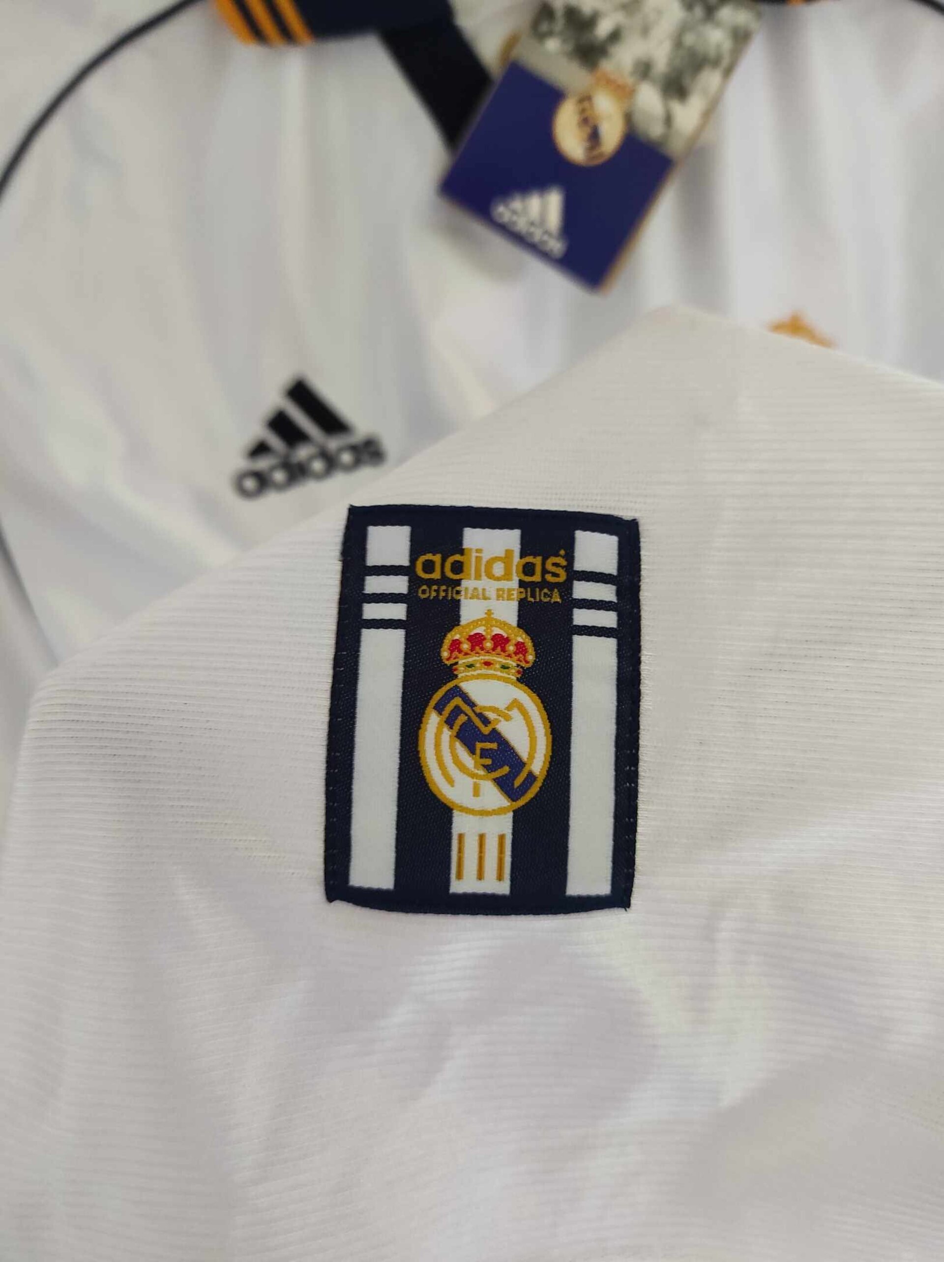 REAL MADRID 1998-1999 BNWT L - 6
