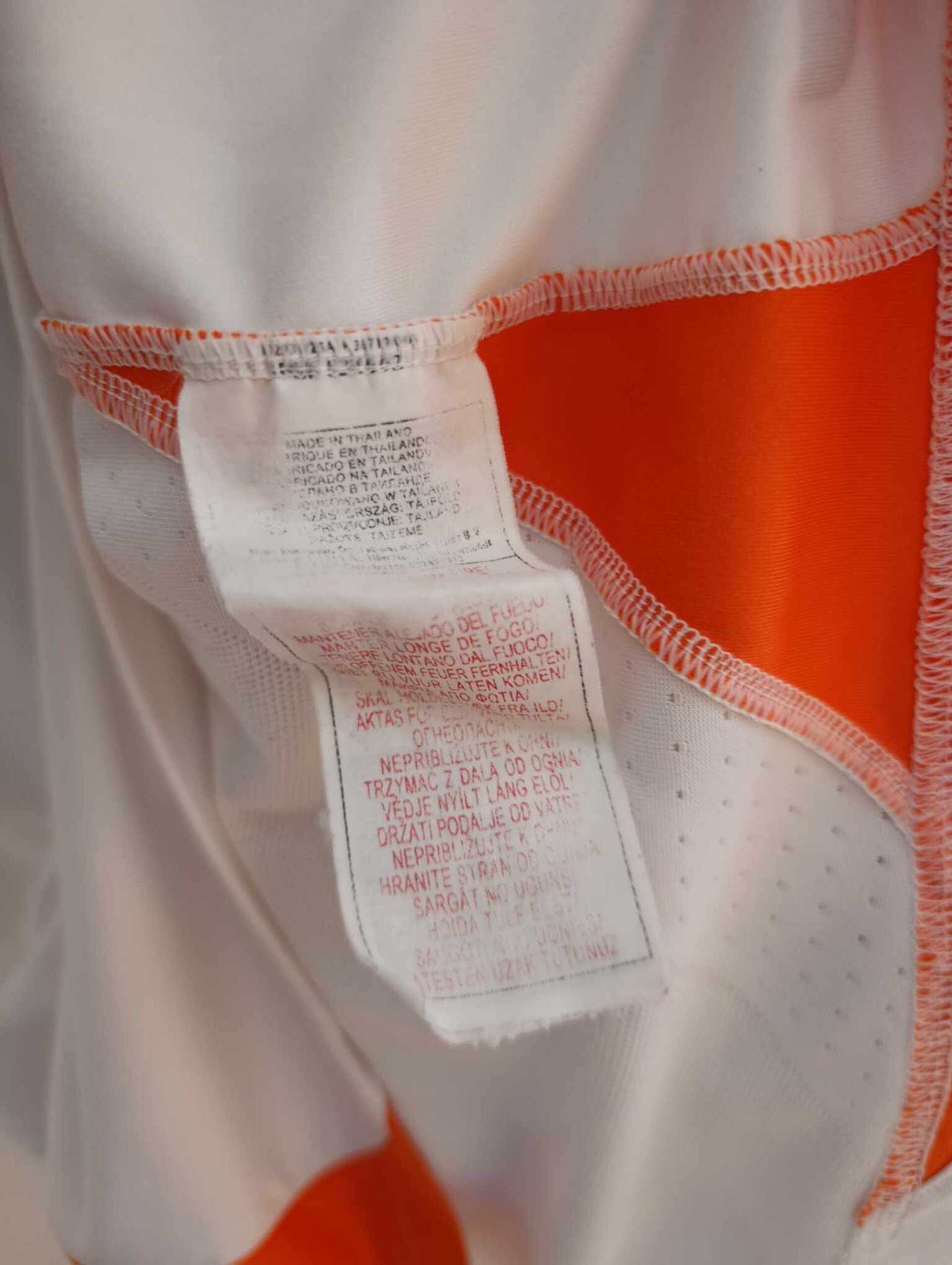 VALENCIA CF 2005-2006 Training Total 90 M - 2