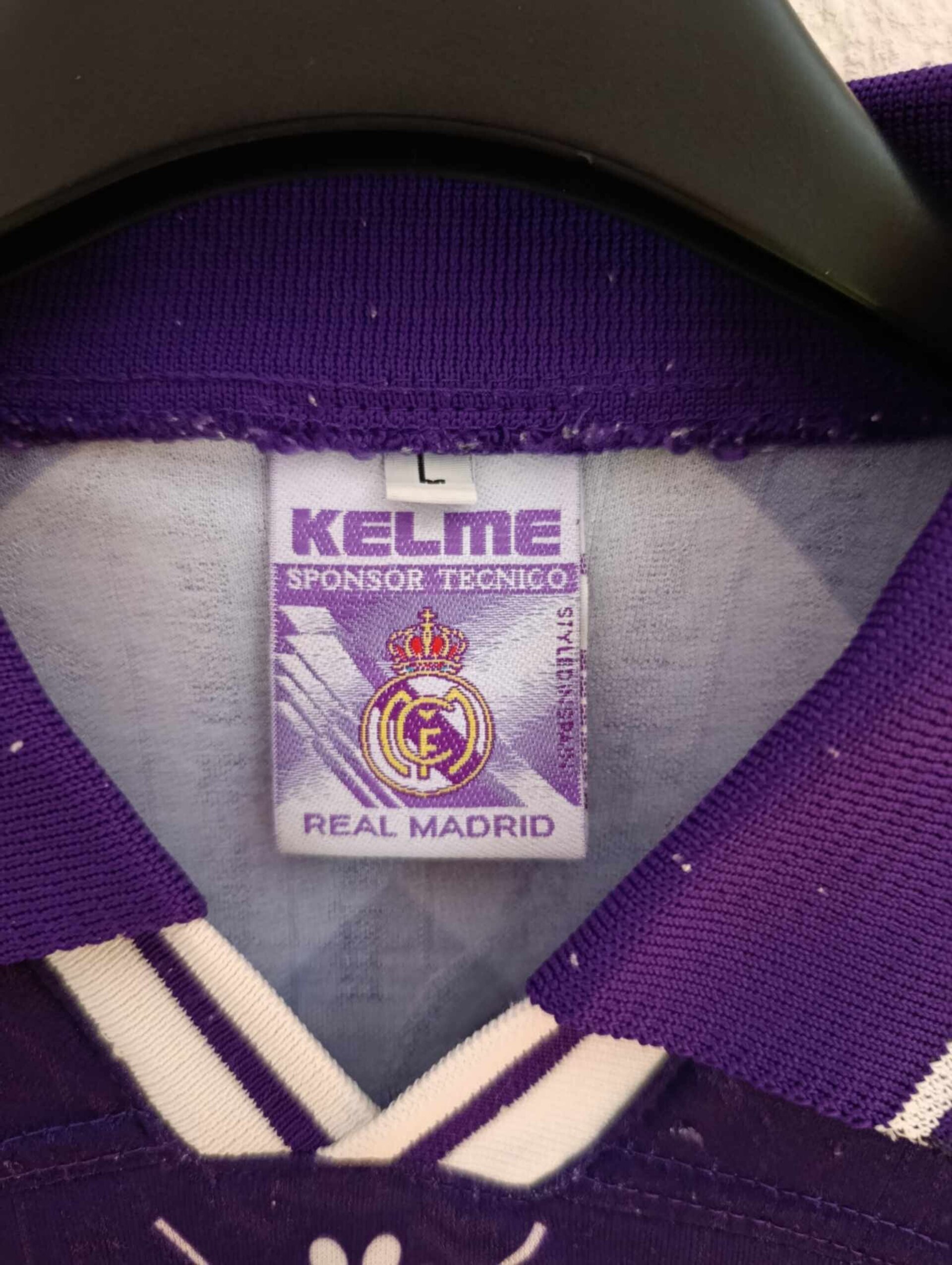 REAL MADRID 1996-1997 away Álvaro Benito 24 L - 3