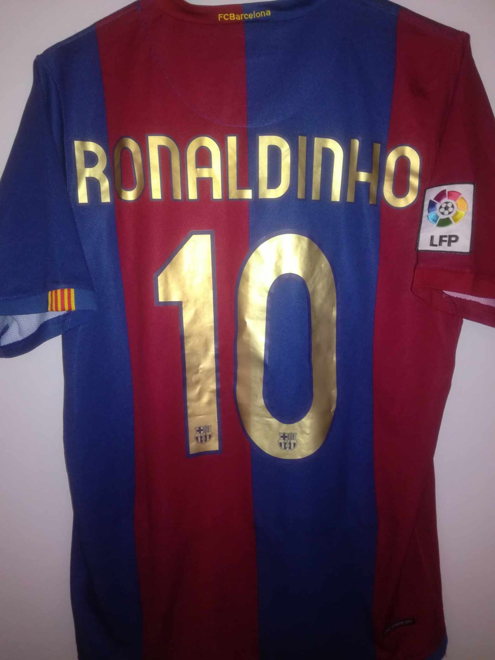 FC BARCELONA 2006-2007 Ronaldinho 10 S - 1