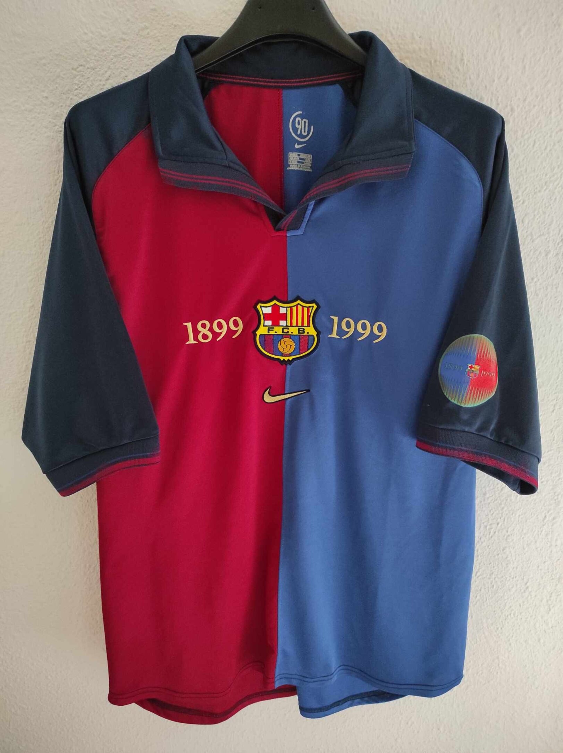 FC BARCELONA 1998-1999 Centenary M - 1