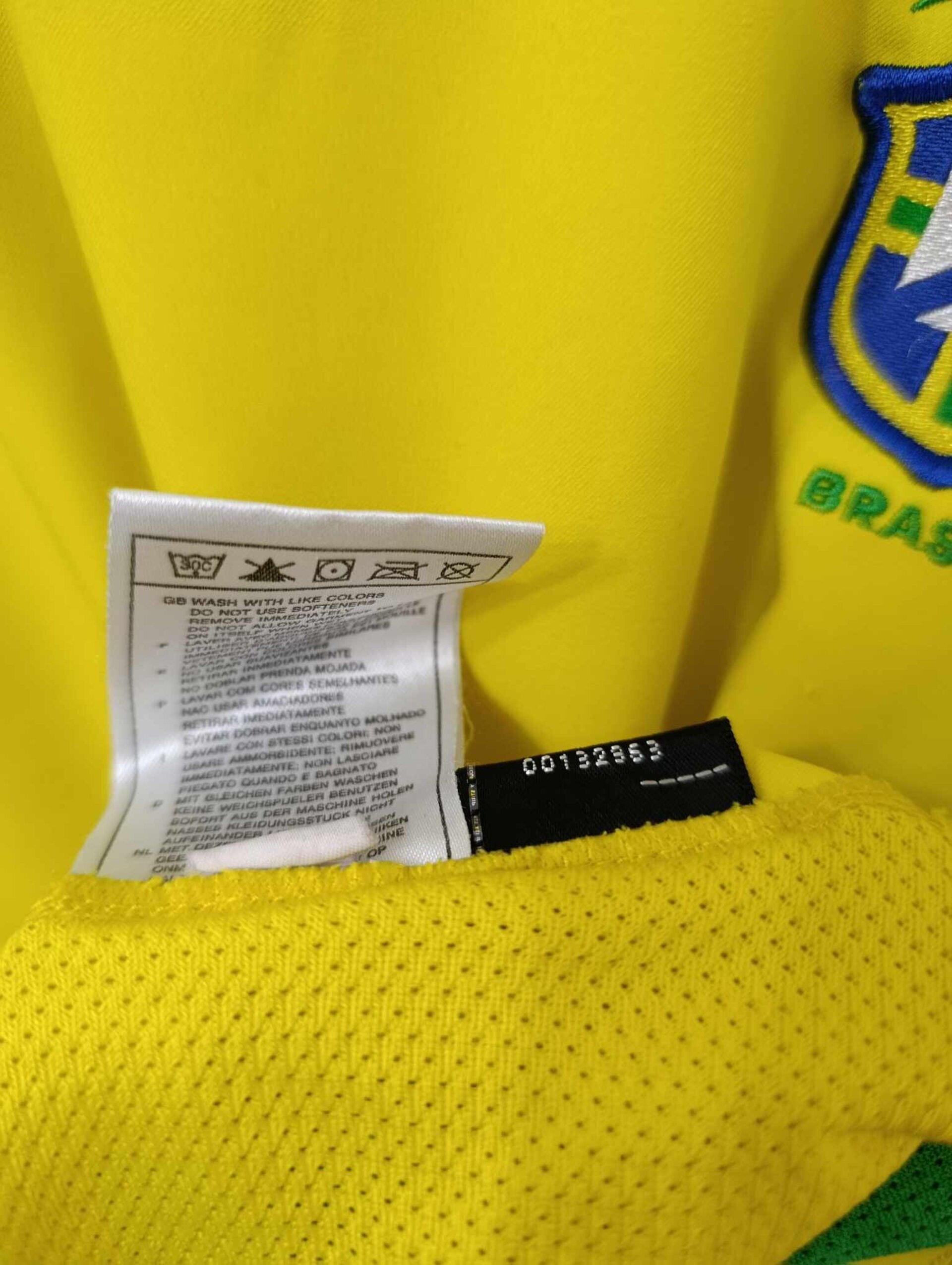 BRAZIL 2002 World Cup XL - 4