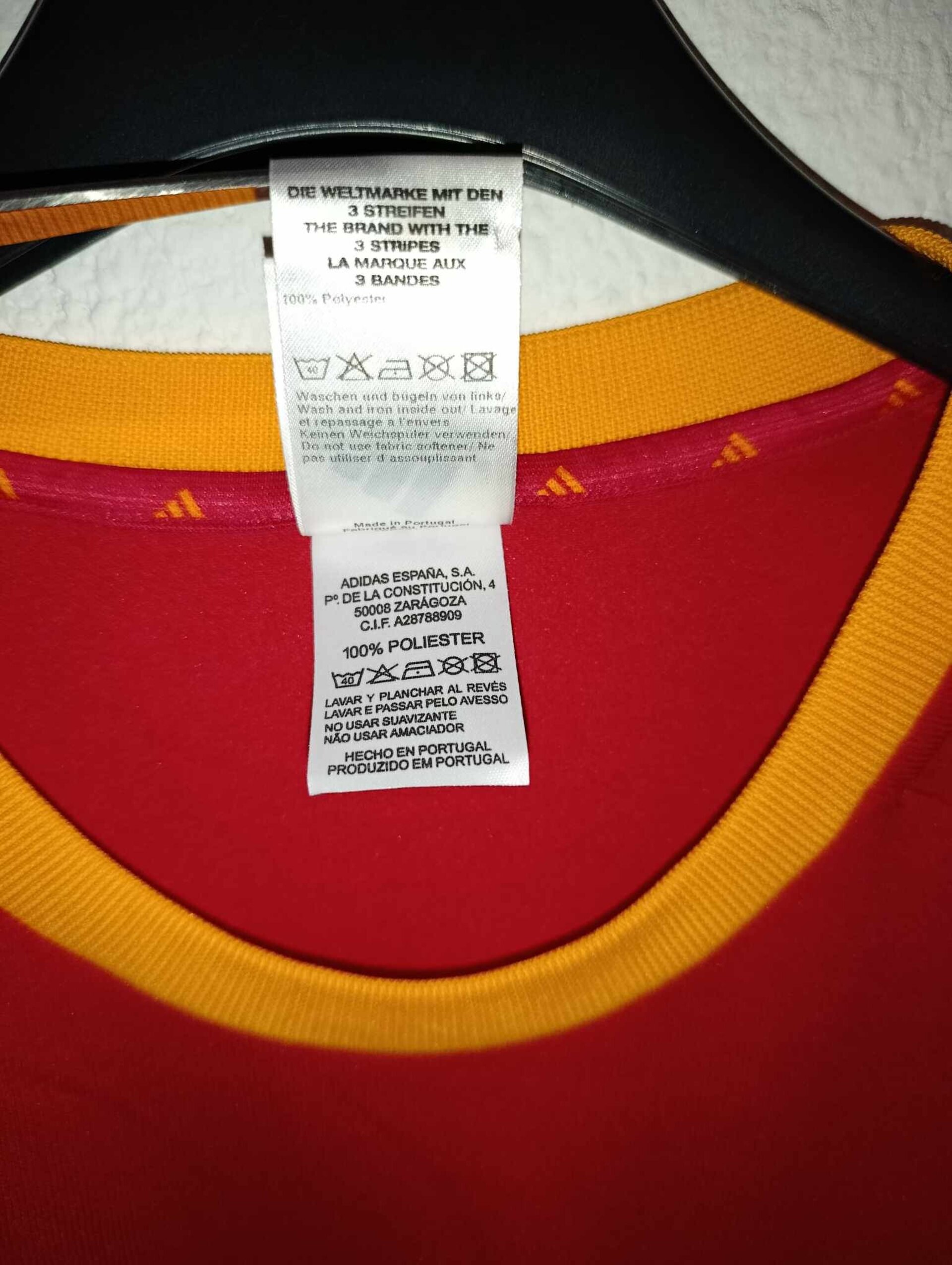 SPAIN 2002 World Cup L - 4