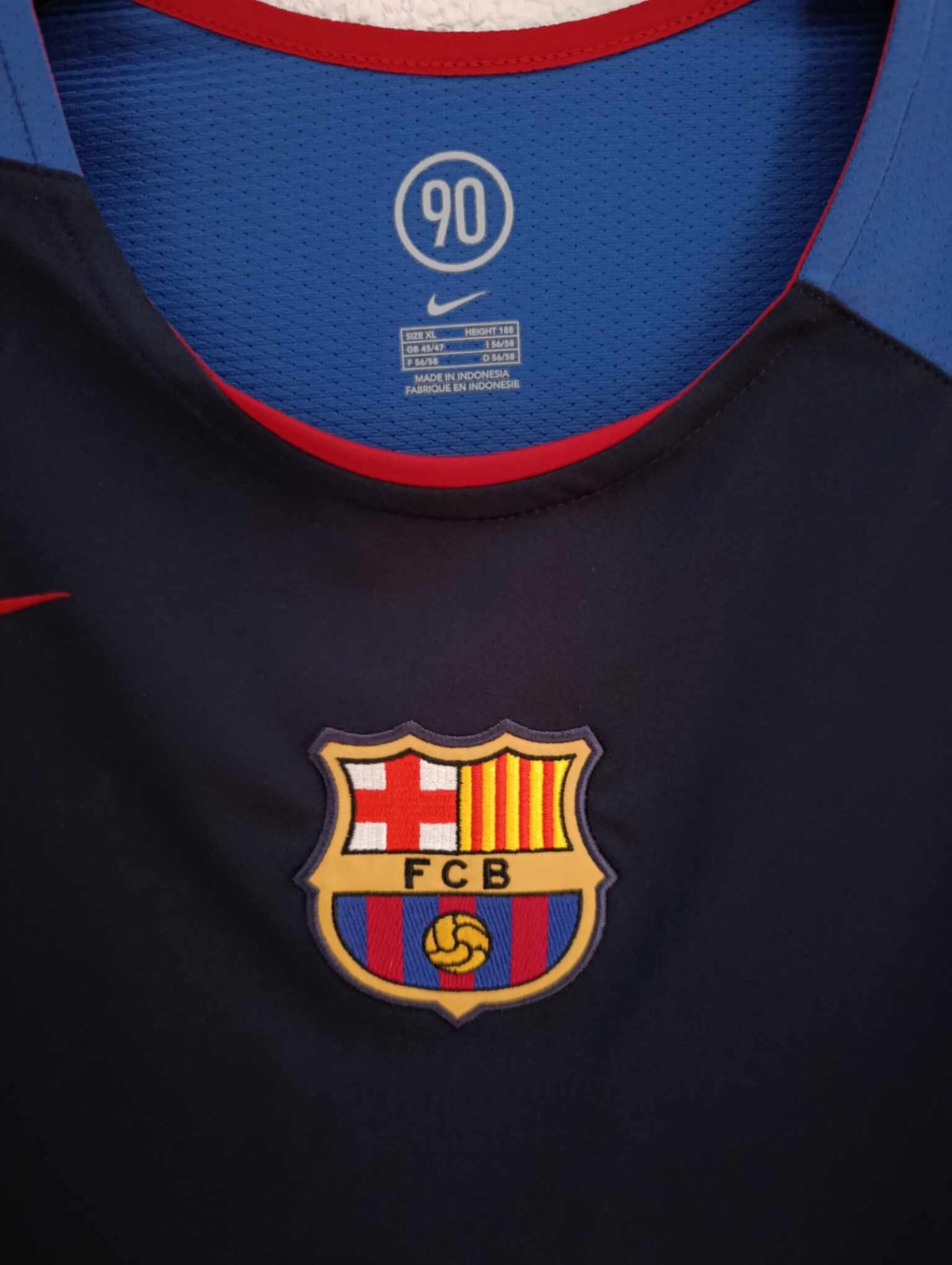 FC BARCELONA 2004-2005 Training Total 90 XL - 5