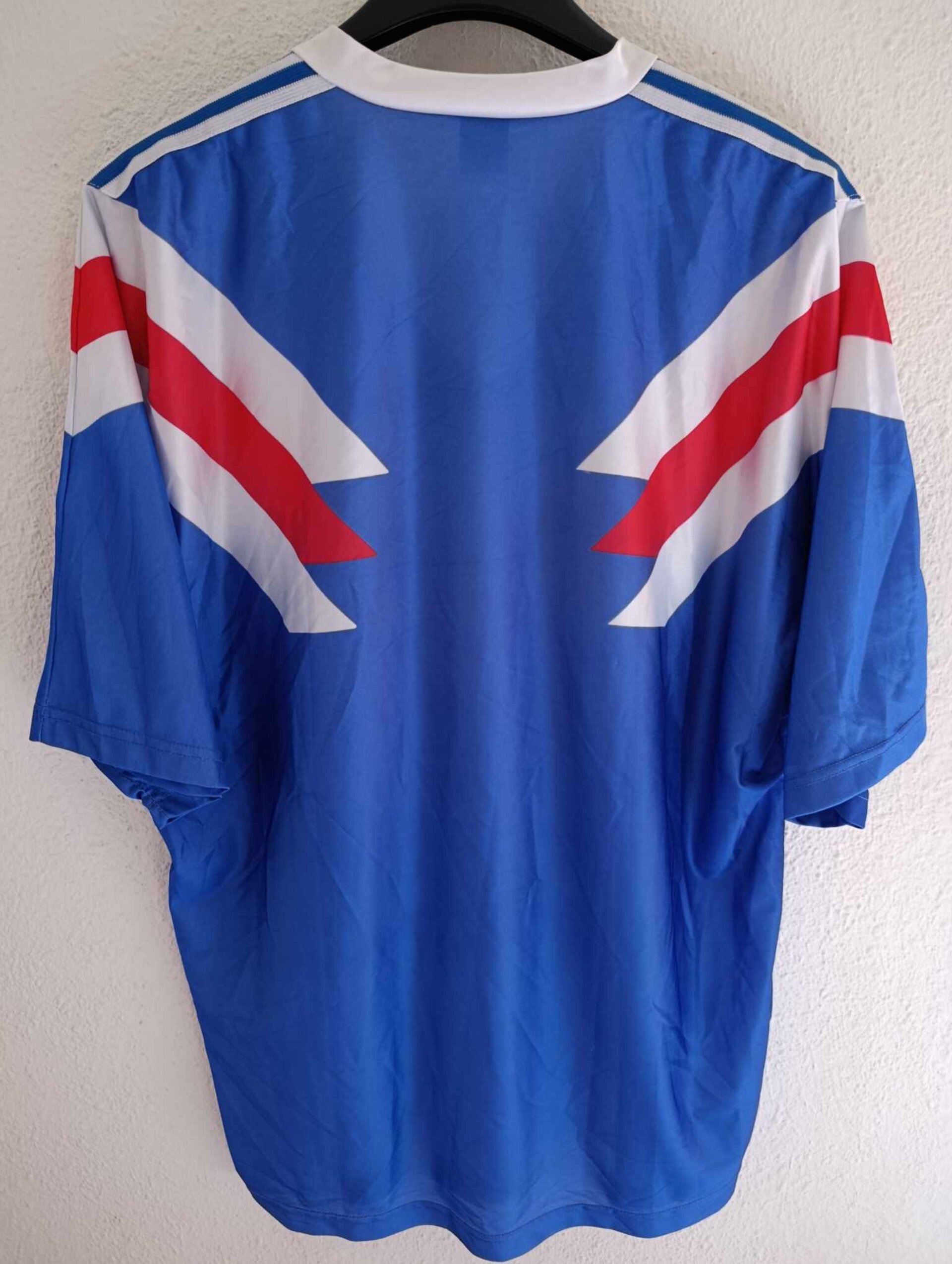 ADIDAS Template Yugoslavia 80s Size 6/7 - 6