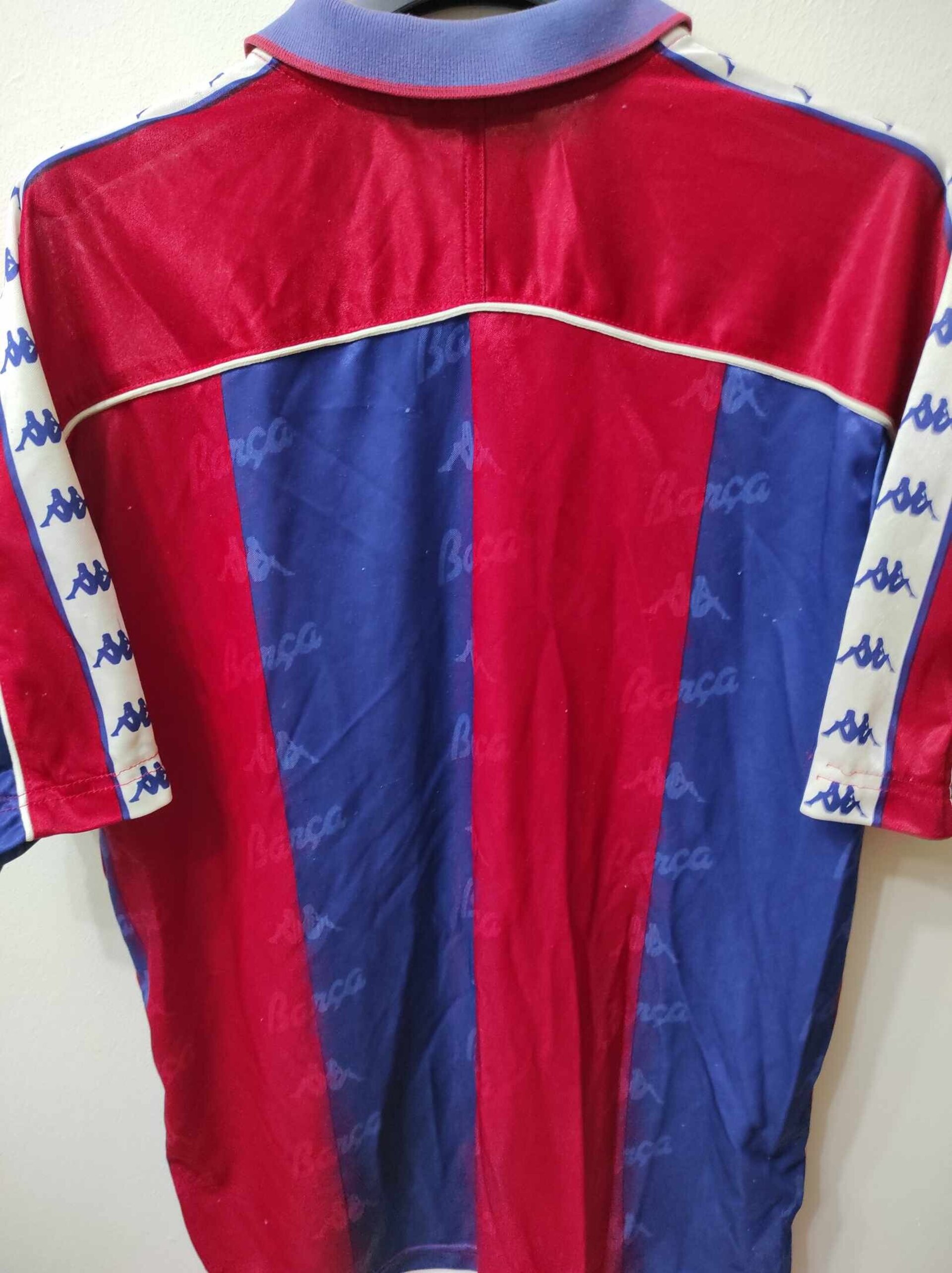 FC BARCELONA 1993-1994 Signed L - 10