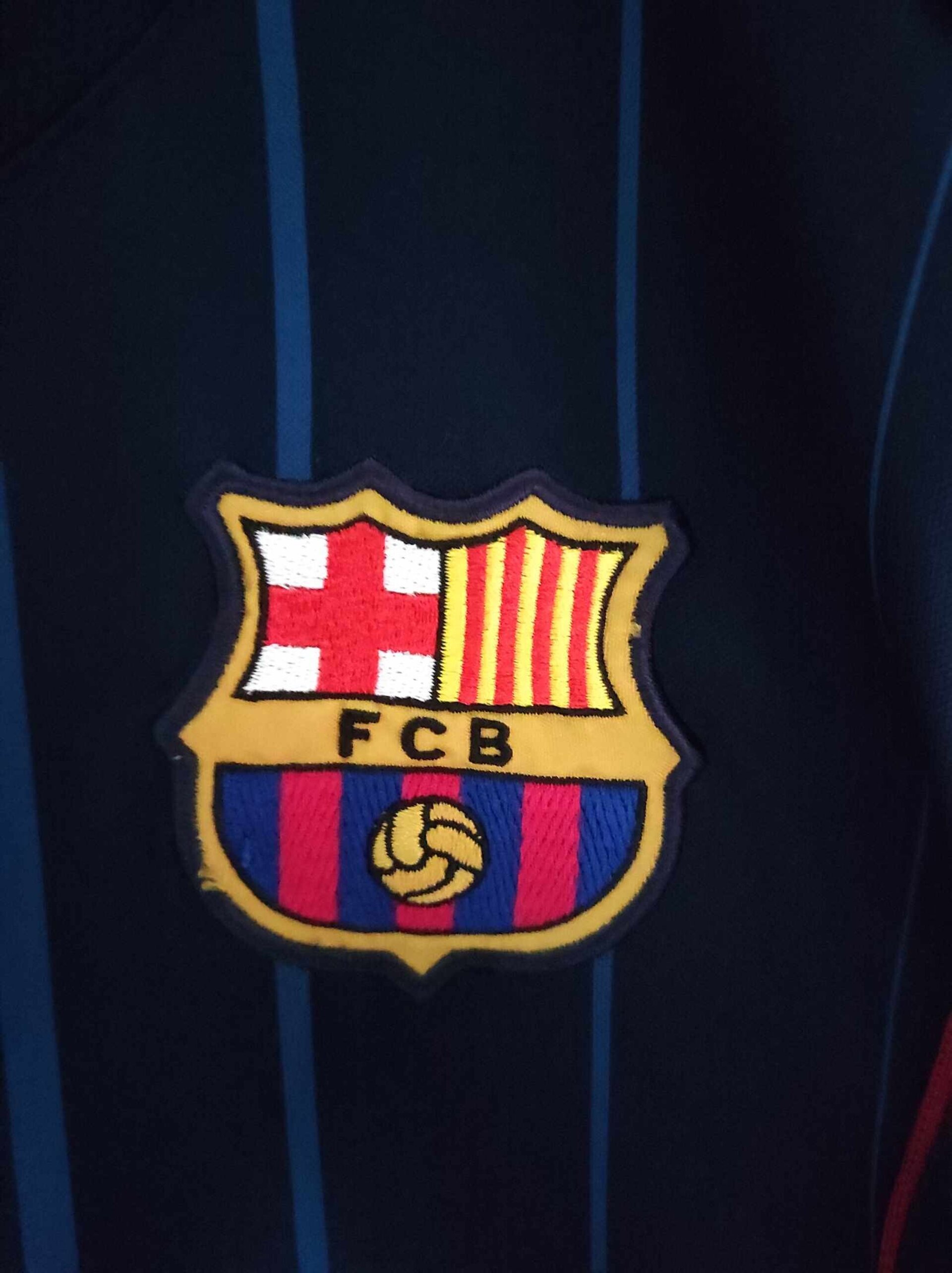 FC BARCELONA 2004-2005 away S - 2