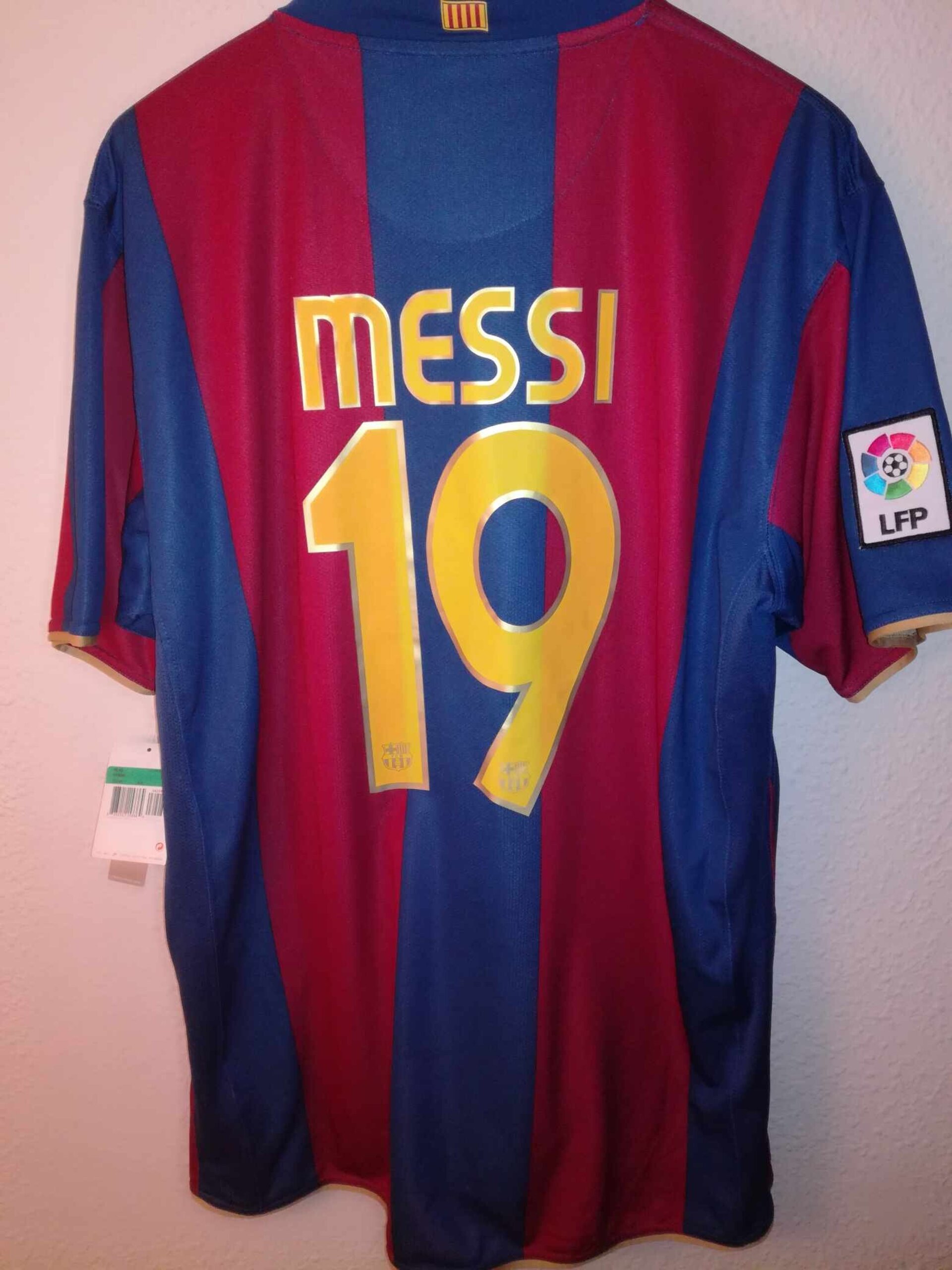 FC BARCELONA 2007-2008 Messi 19 BNWT XL - 1