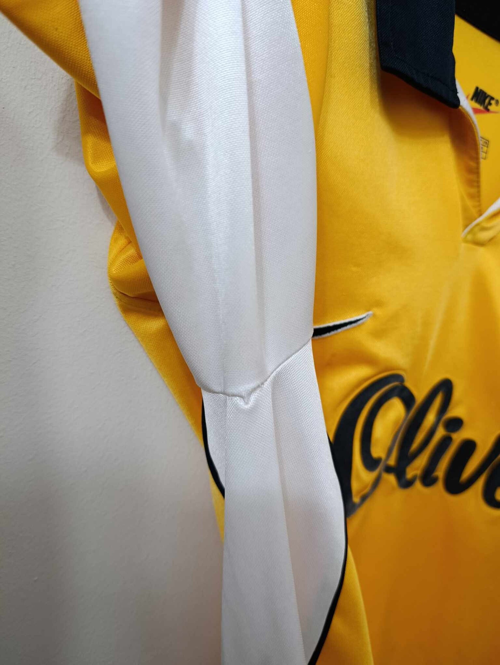 BORUSSIA DORTMUND 1998-2000 M - 8