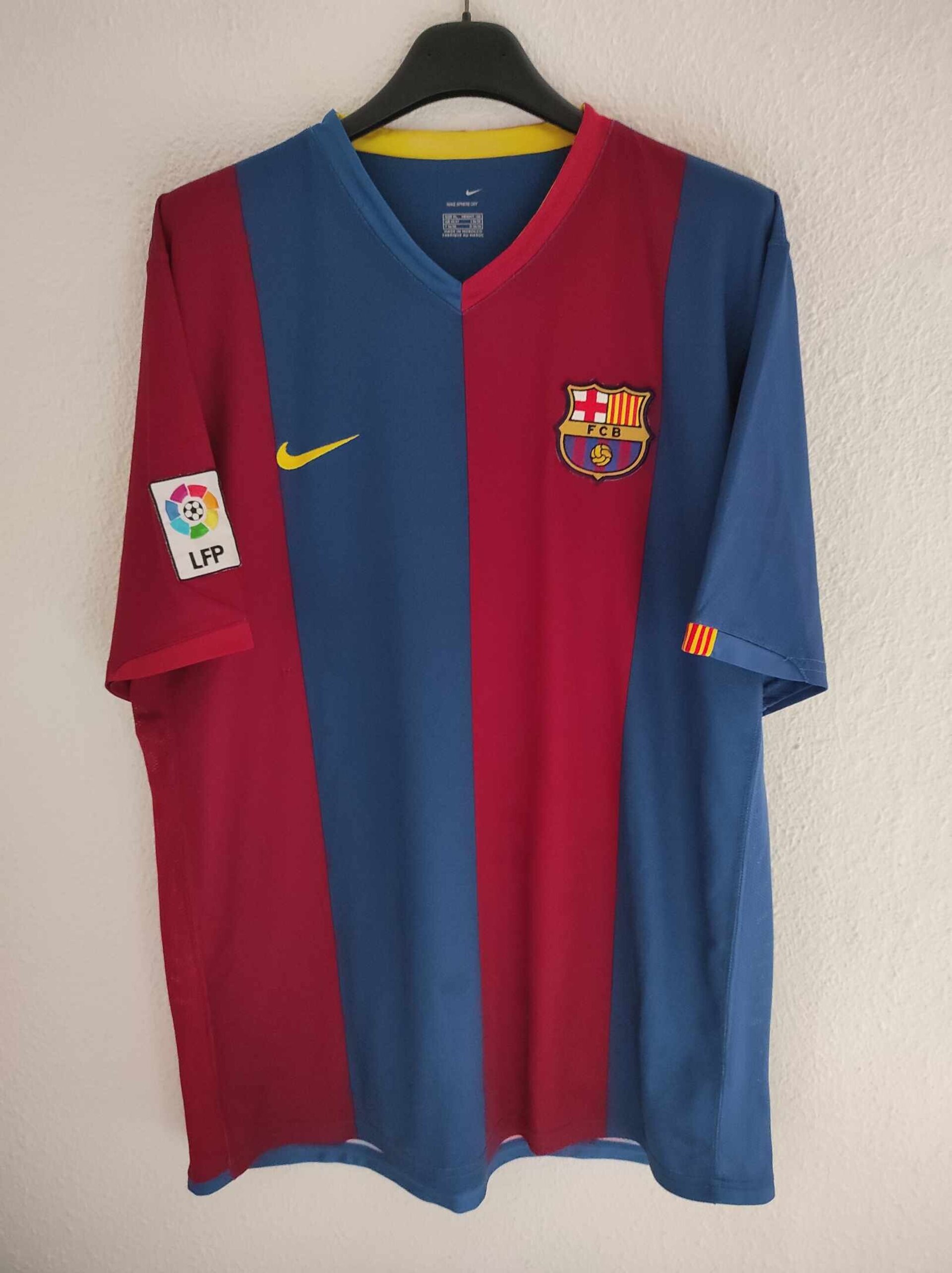 FC BARCELONA 2006-2007 Ronaldinho 10 XL - 2