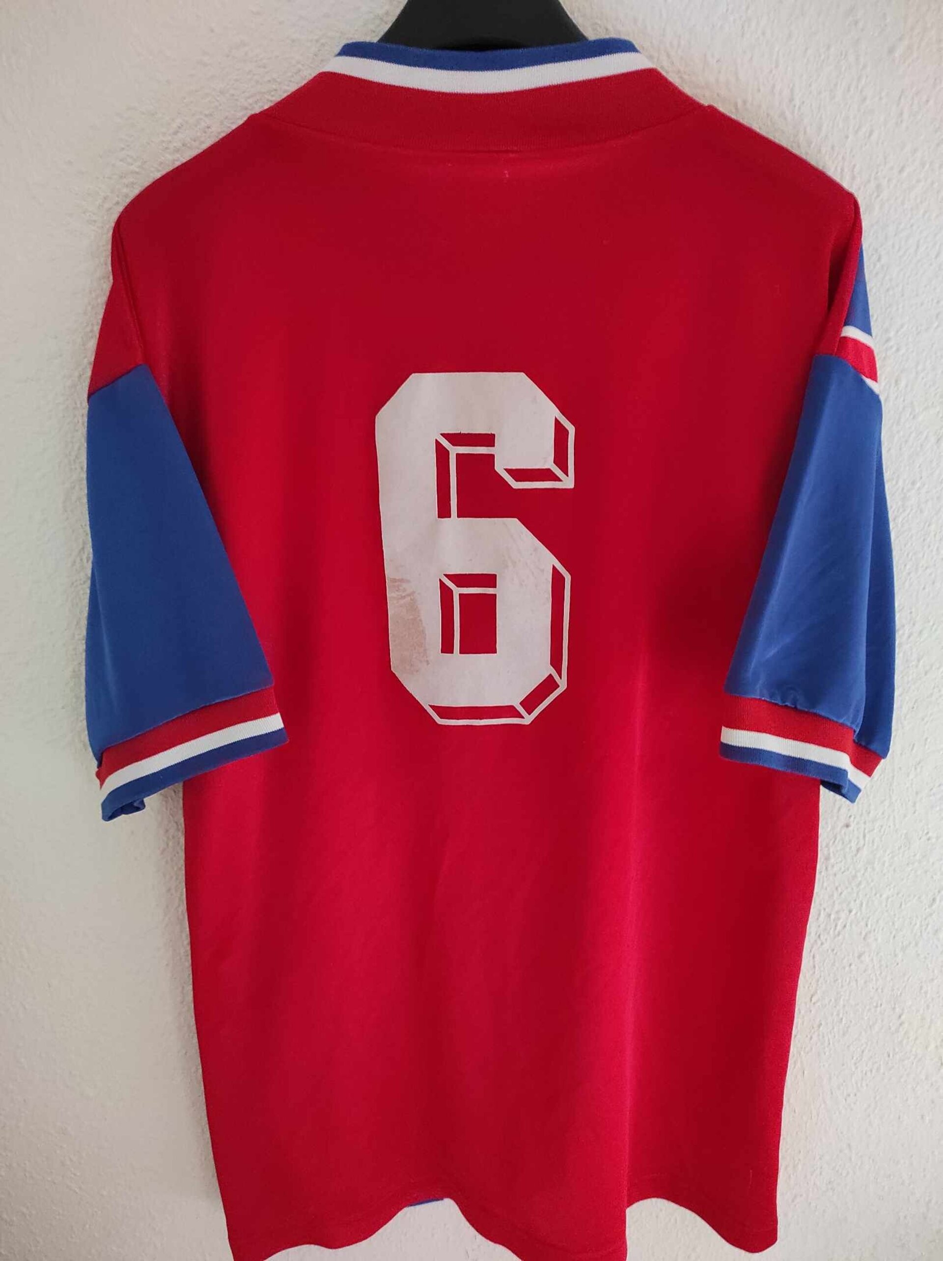 BAYERN MUNICH 1993-1995 number 6 M - 2