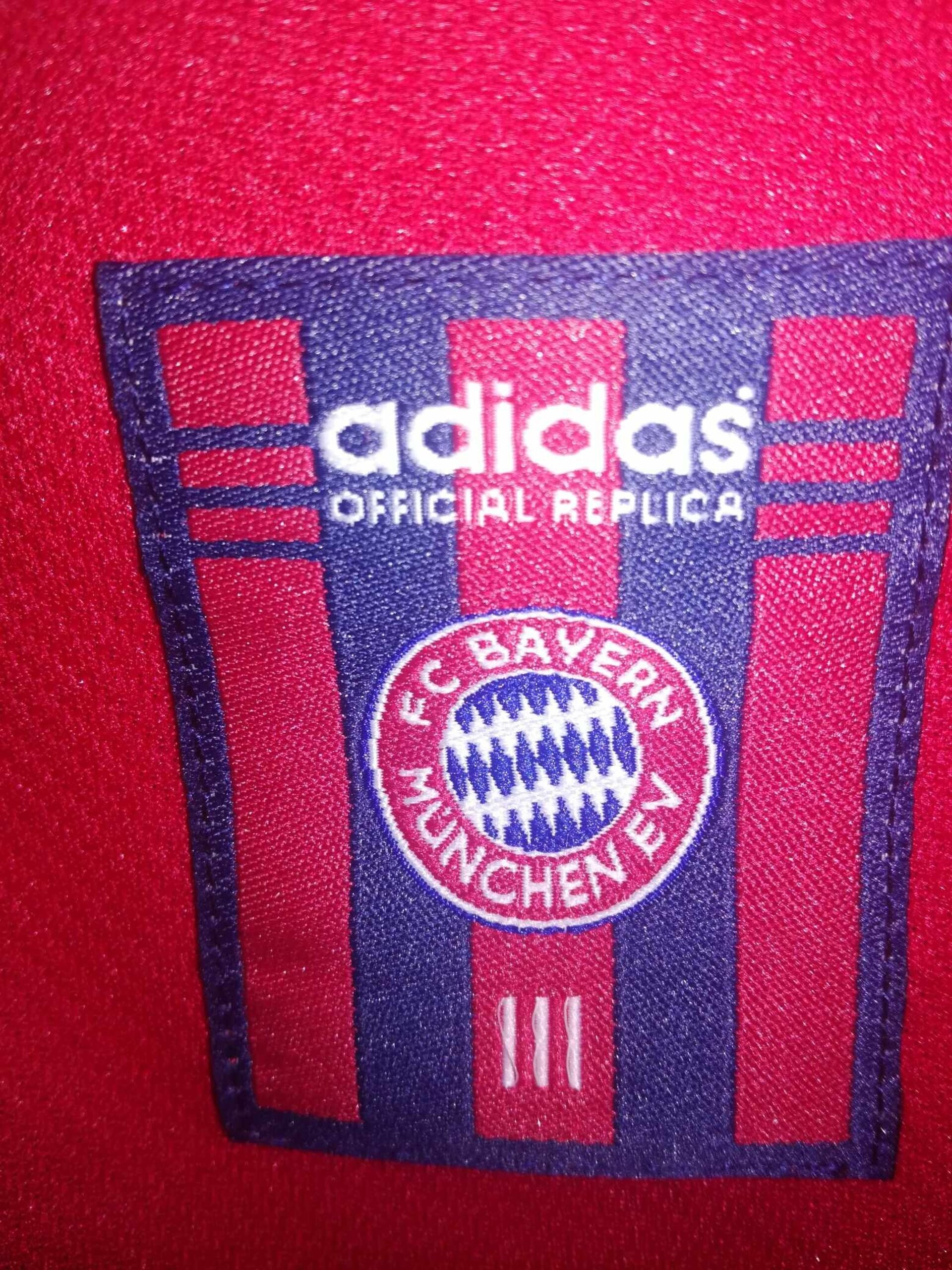 BAYERN MUNICH 1998-1999 BNWT L - 2