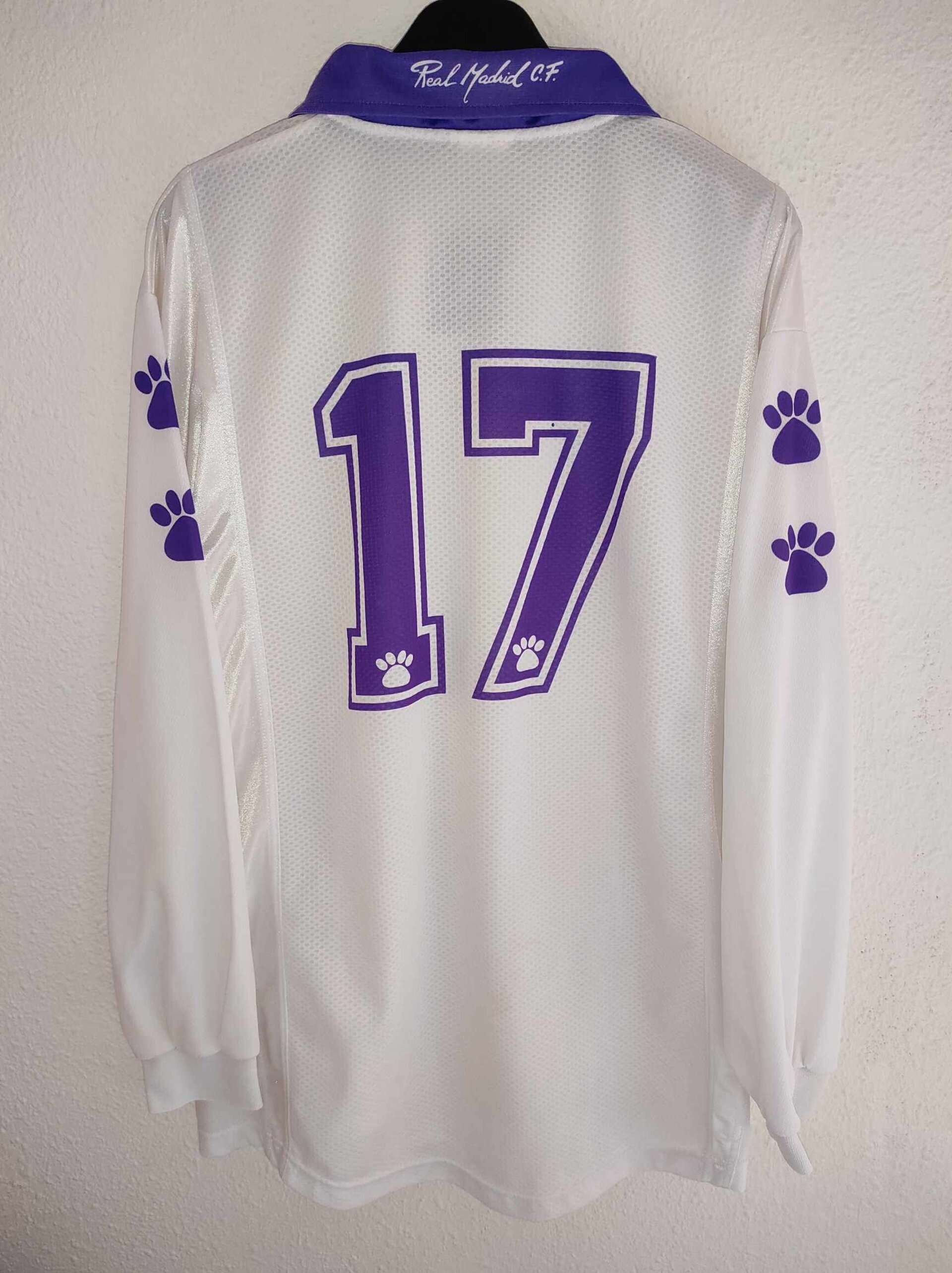 REAL MADRID 1997-1998 number 17 Match Worn XL - 1