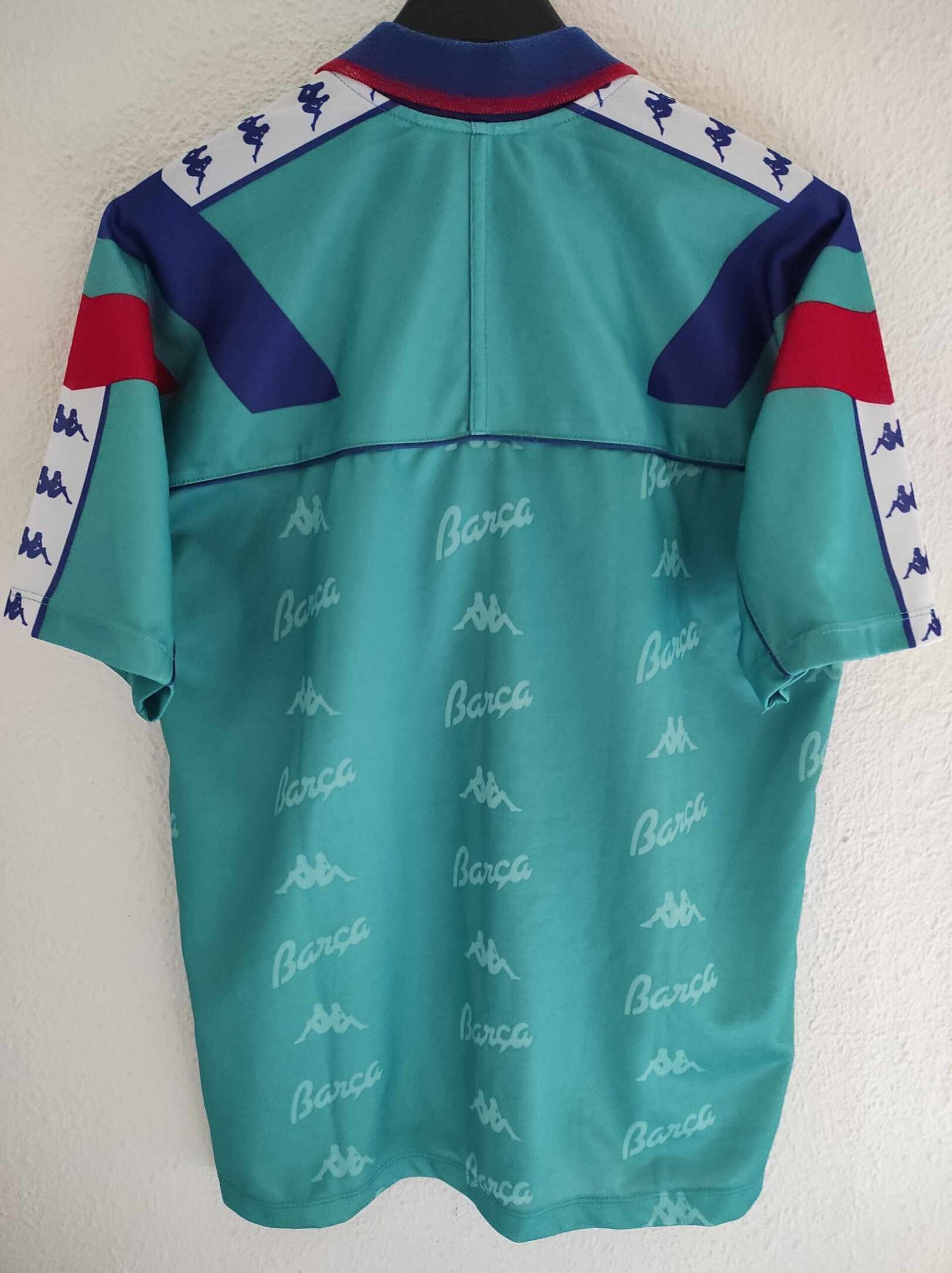 FC BARCELONA 1992-1993 away S - 8