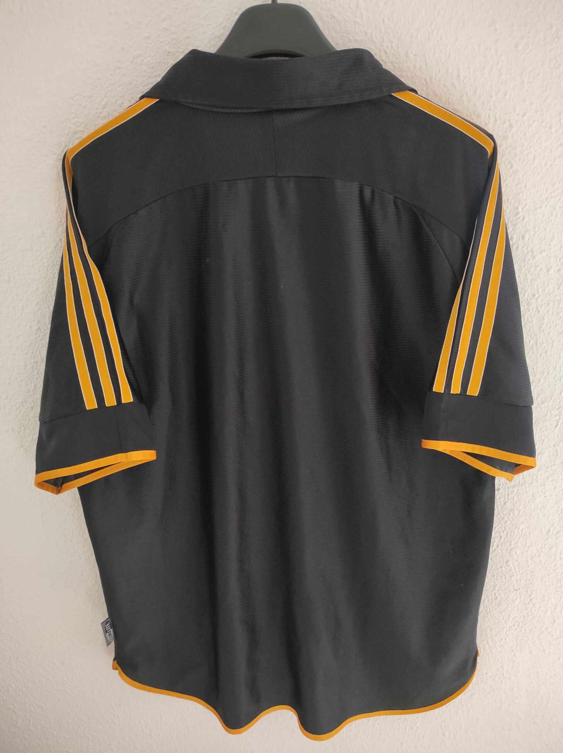 REAL MADRID 1999-2000 away M - 6