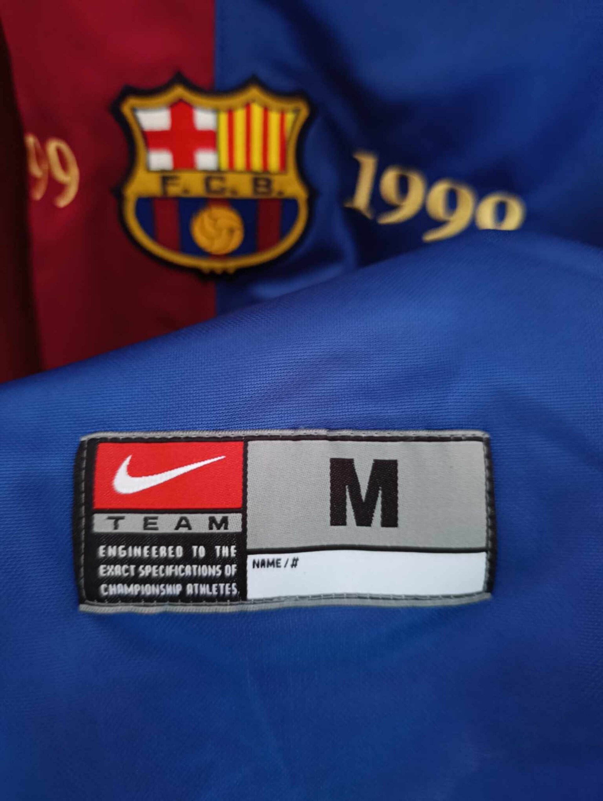 FC BARCELONA 1998-1999 Centenary BNWT M - 6