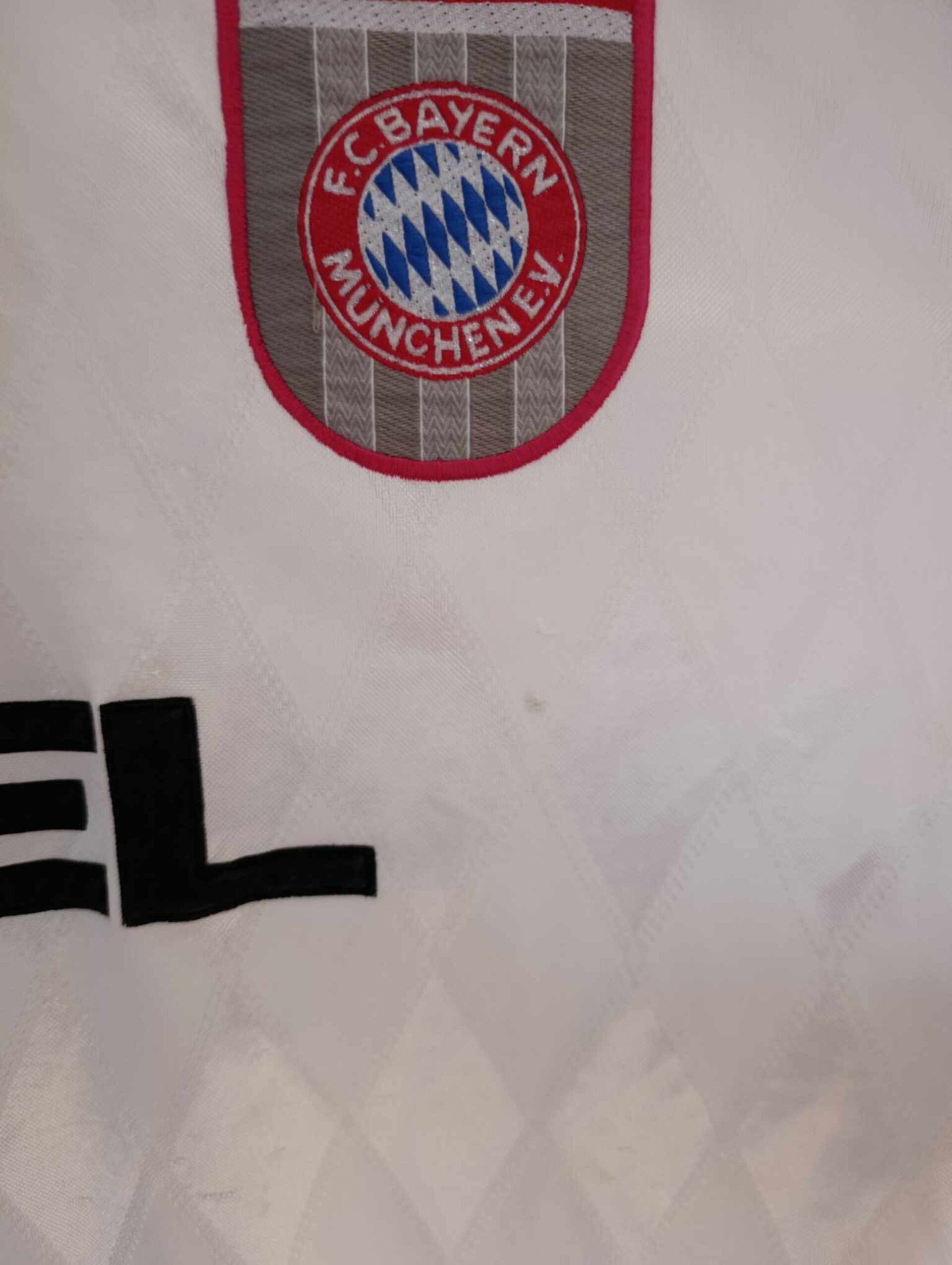 BAYERN MUNICH 1995-1997 away M - 8