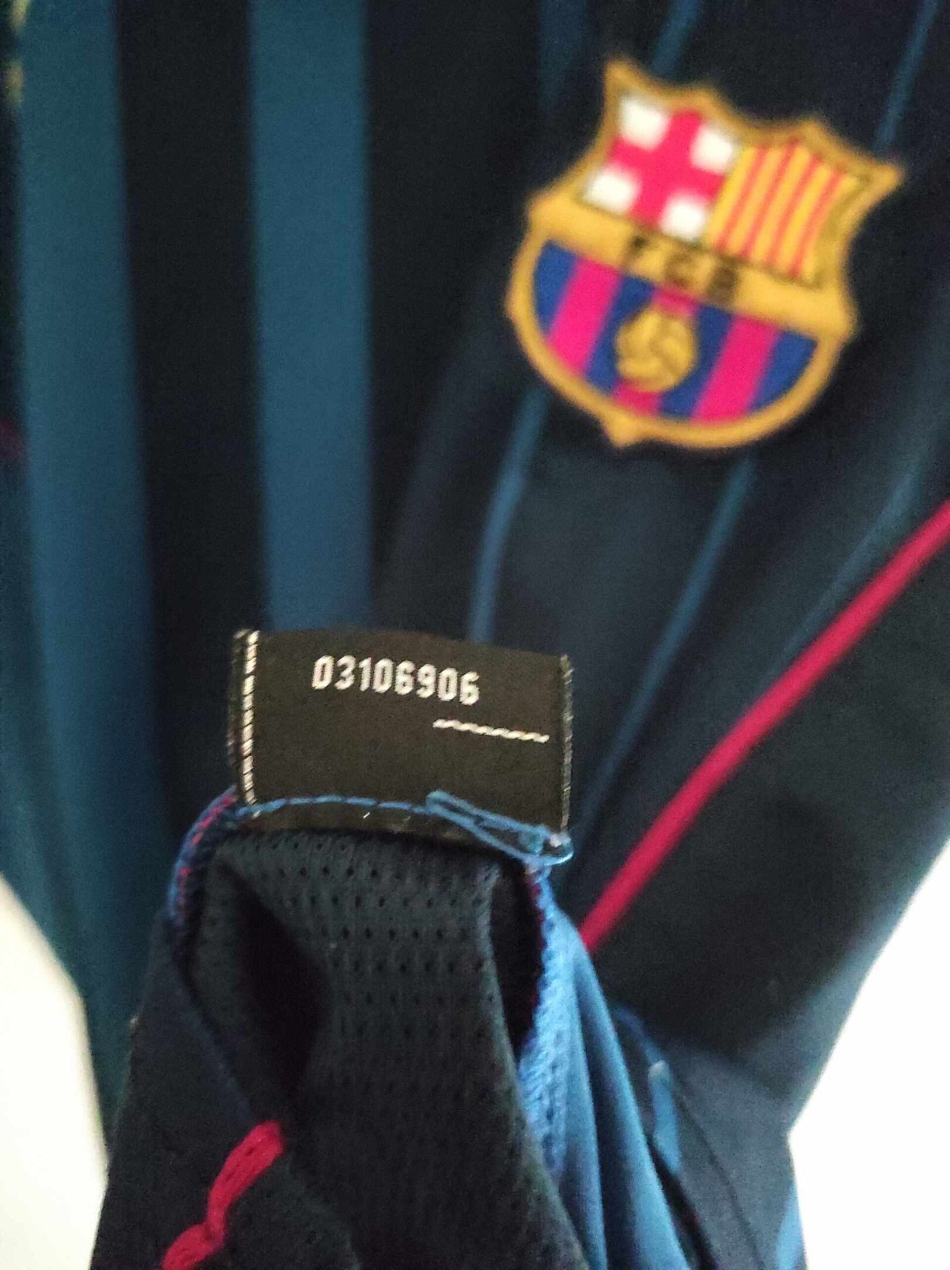 FC BARCELONA 2004-2005 away S - 4