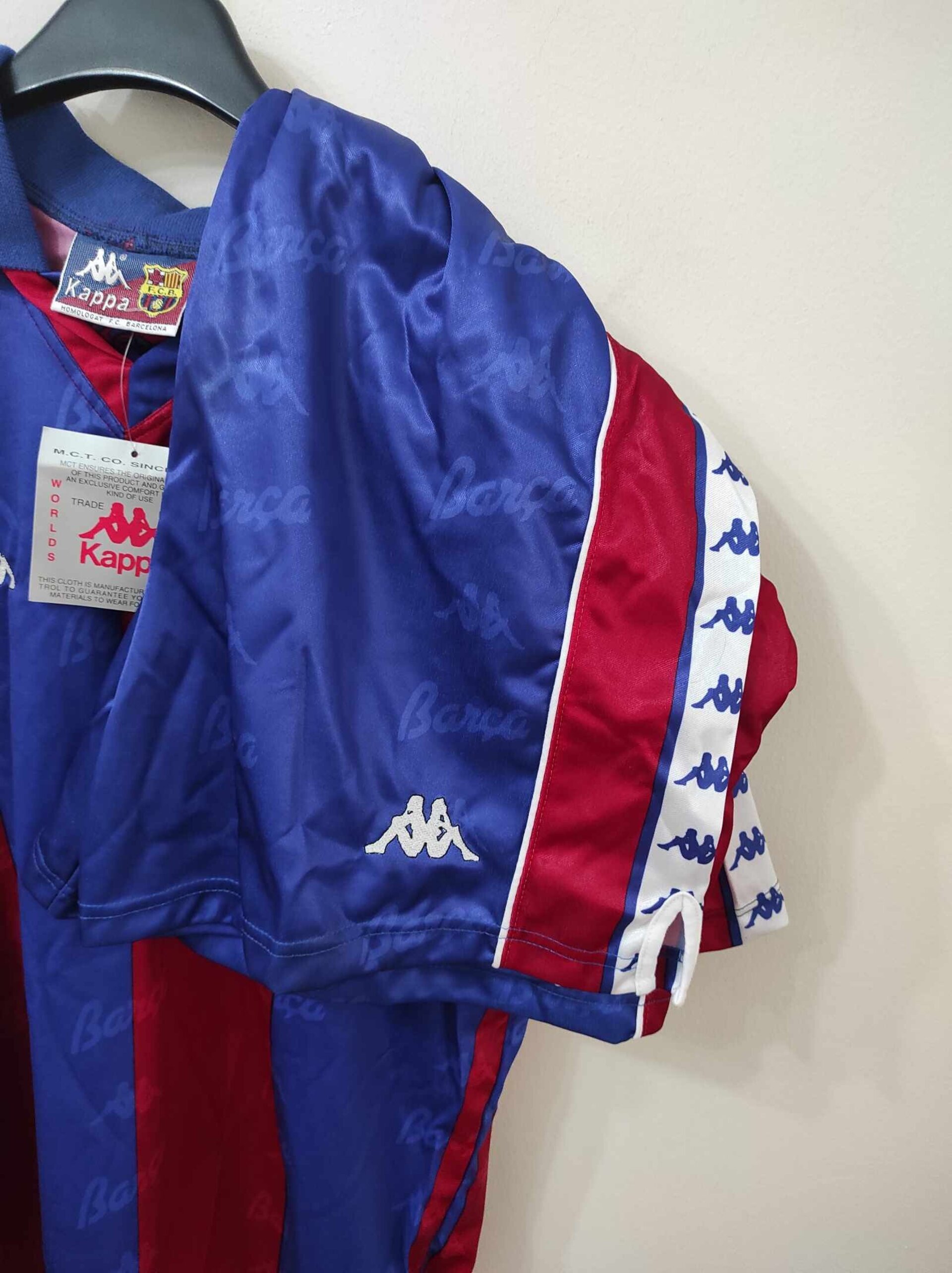 FC BARCELONA 1993-1994 BNWT + short M - 3